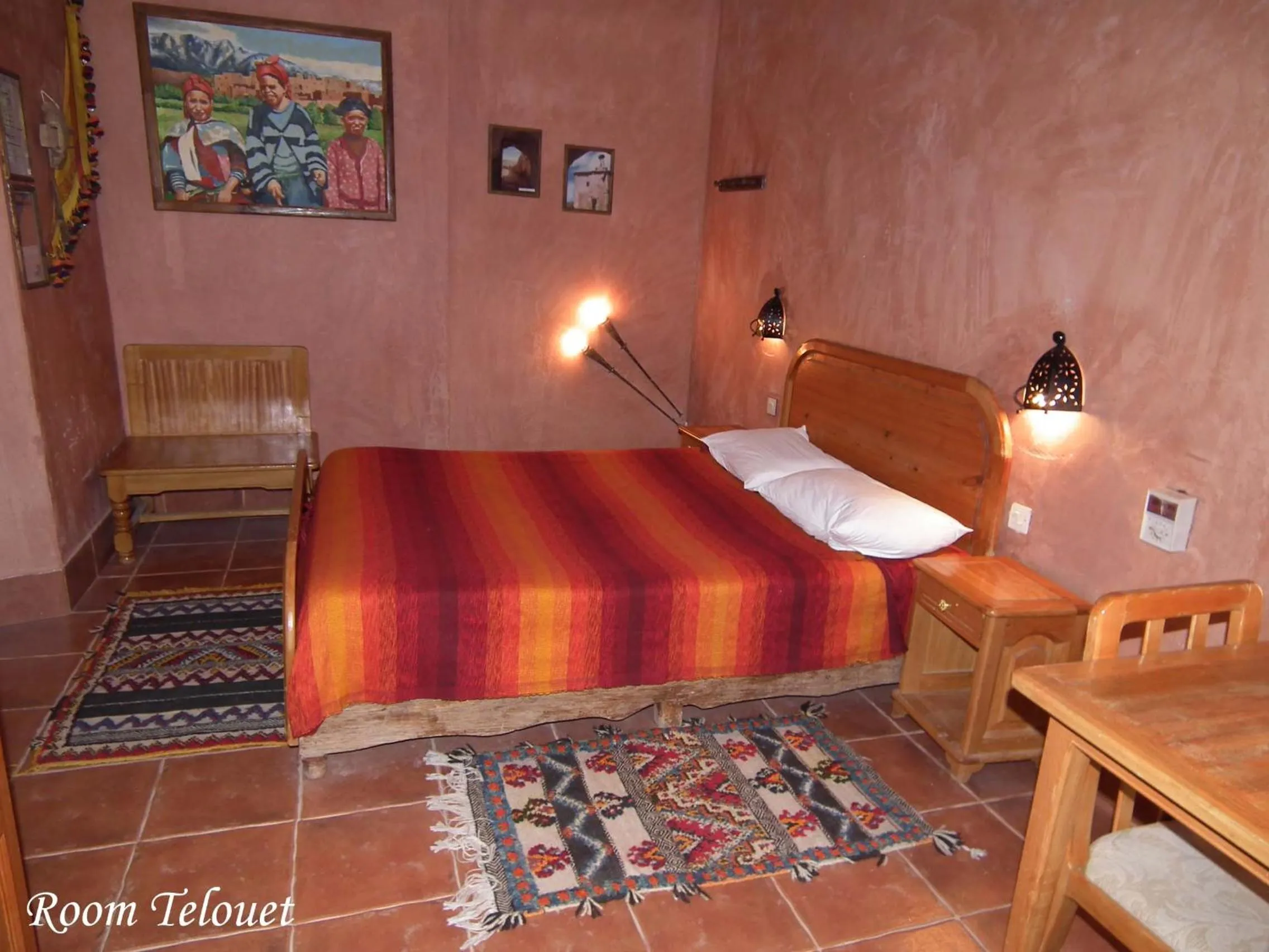 Bed in Hotel Tomboctou