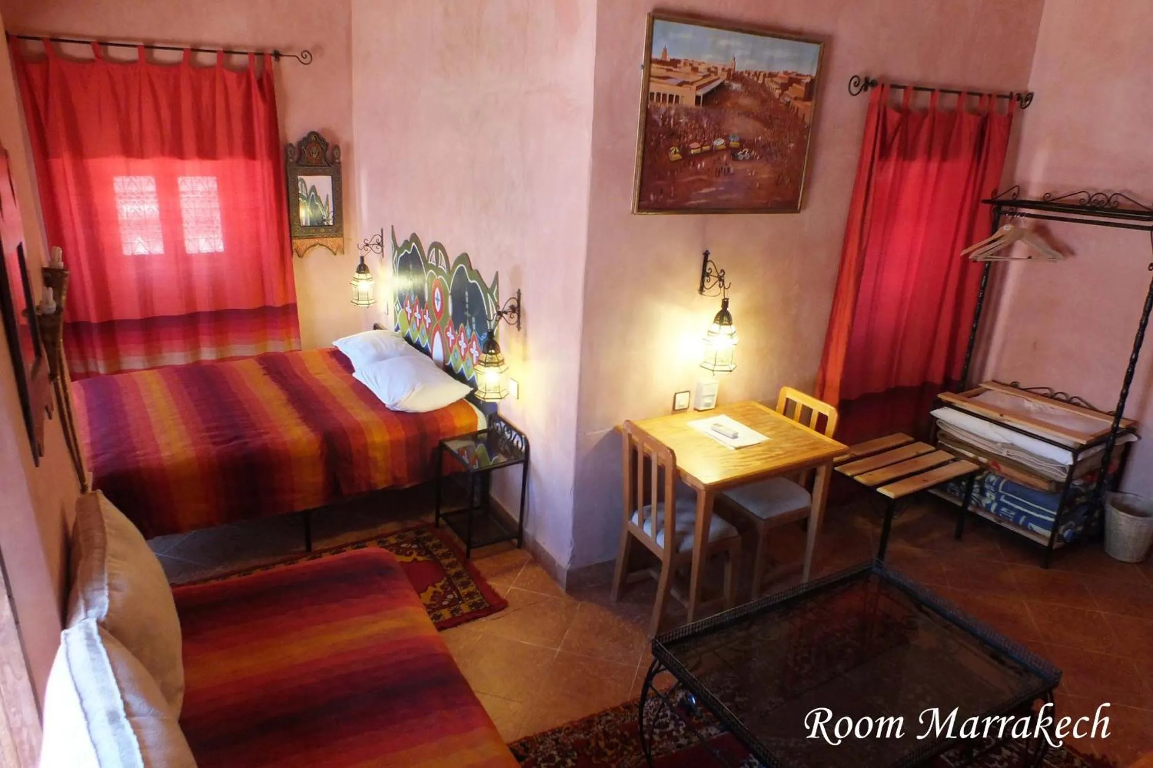 Bedroom, Bed in Hotel Tomboctou