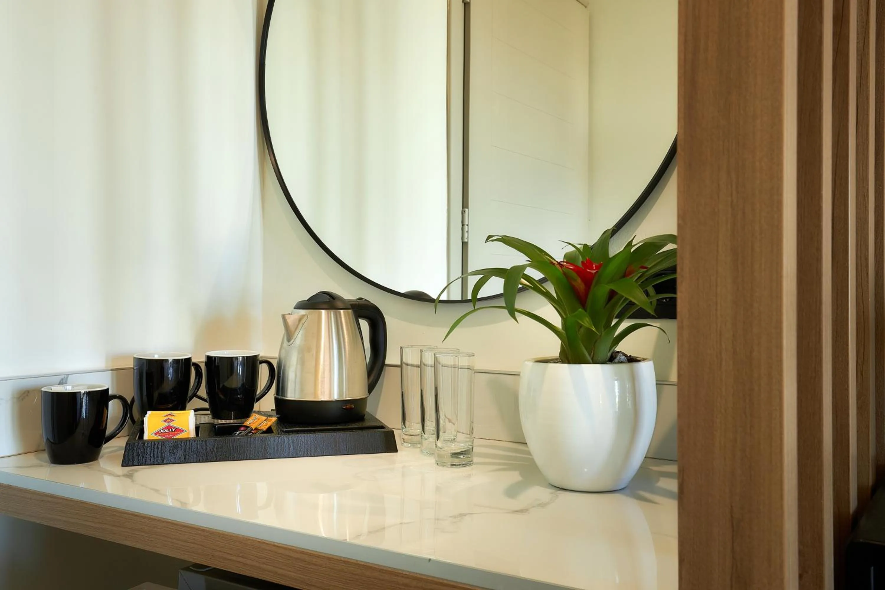 Coffee/tea facilities in Dionisos Hotel