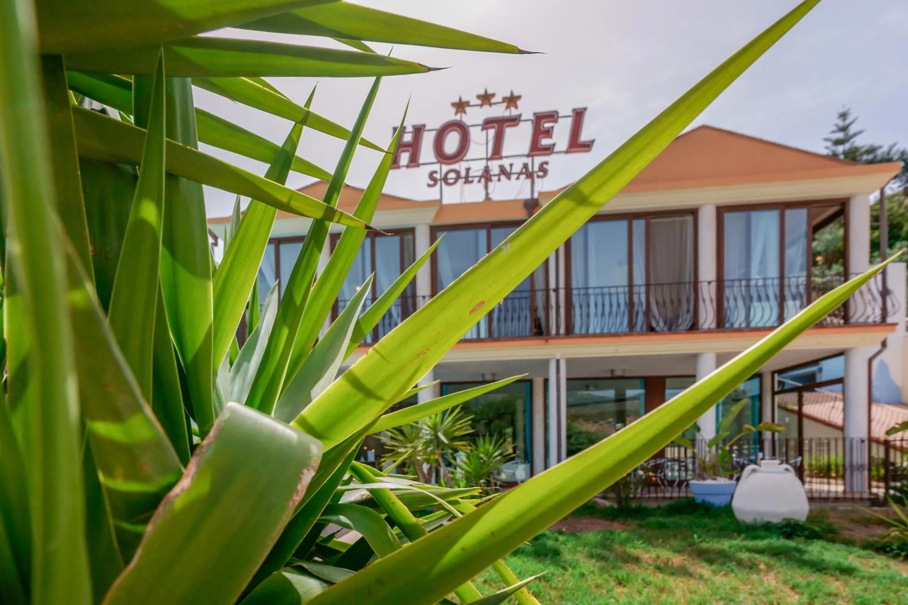 Facade/entrance in Hotel Solanas