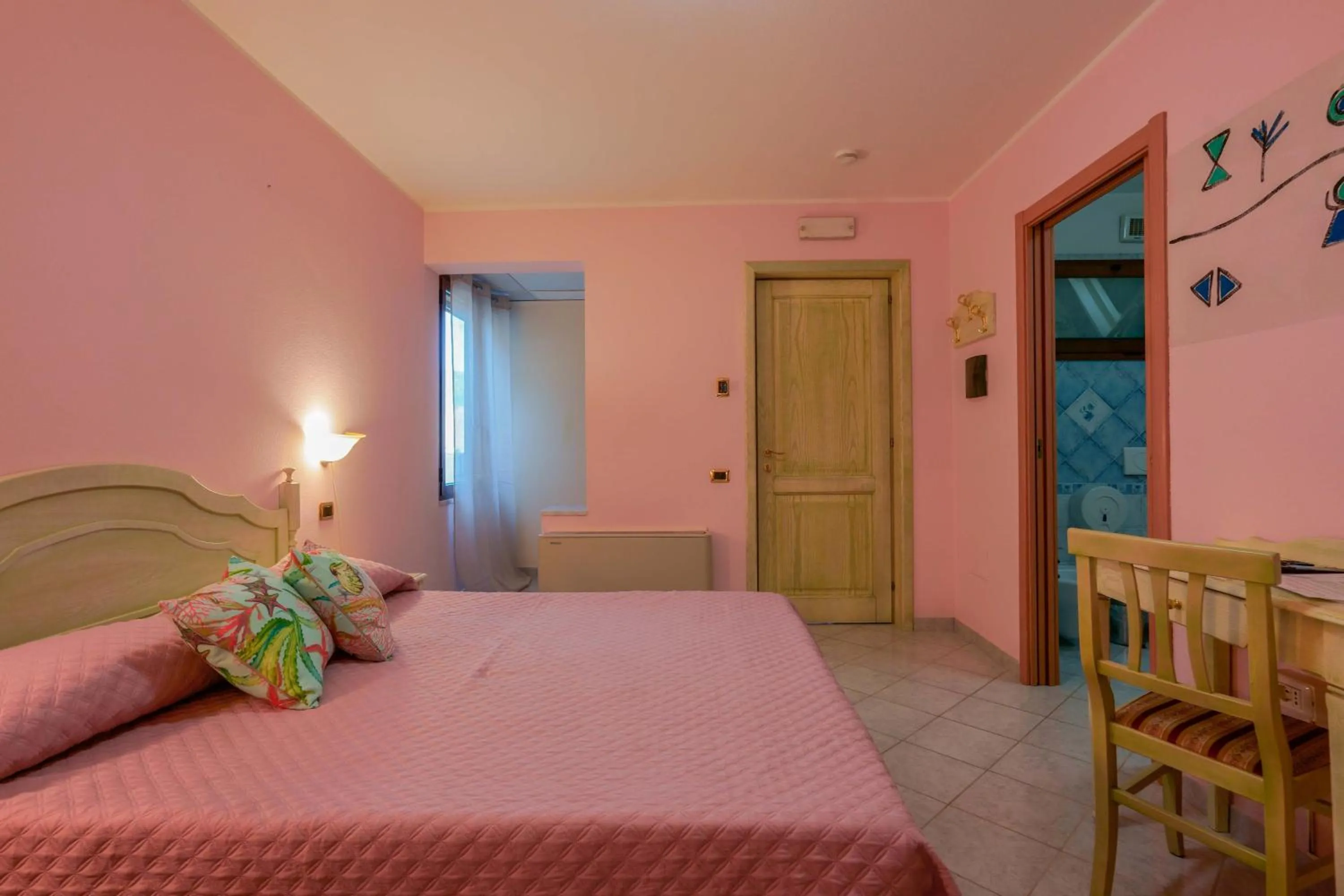 Photo of the whole room, Bed in Hotel Solanas