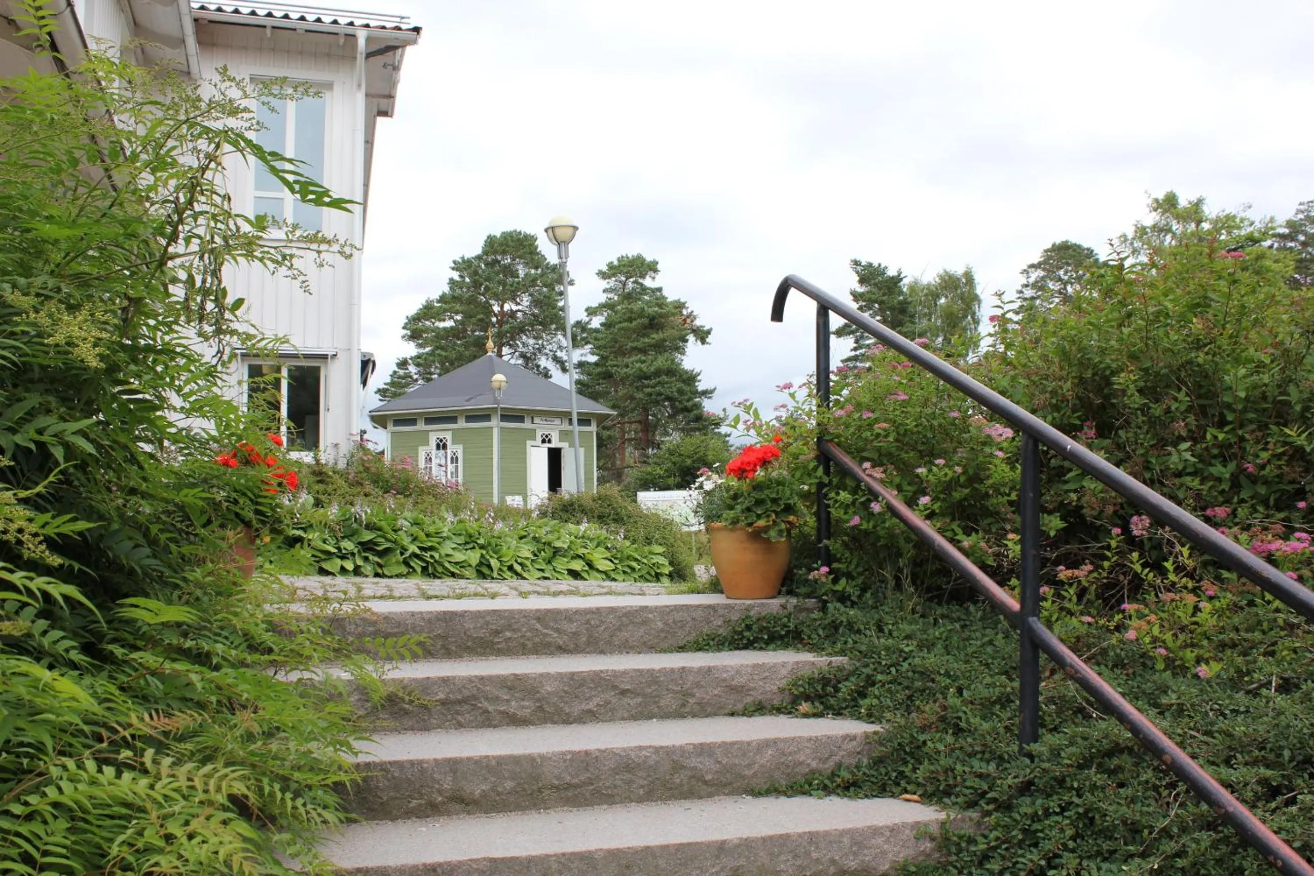 Facade/entrance in Åh Stifts- & Konferensgård