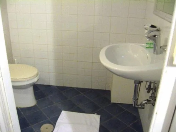 Bathroom in A Roma San Pietro Best Bed
