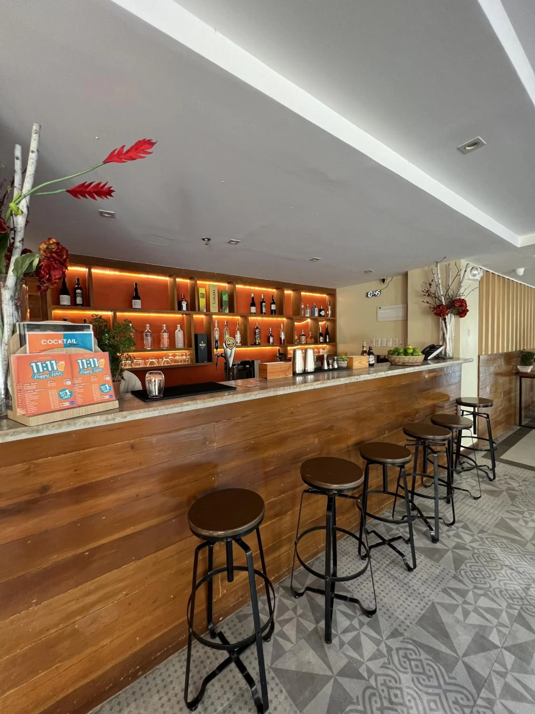 Lounge or bar in Altabriza Resort Boracay