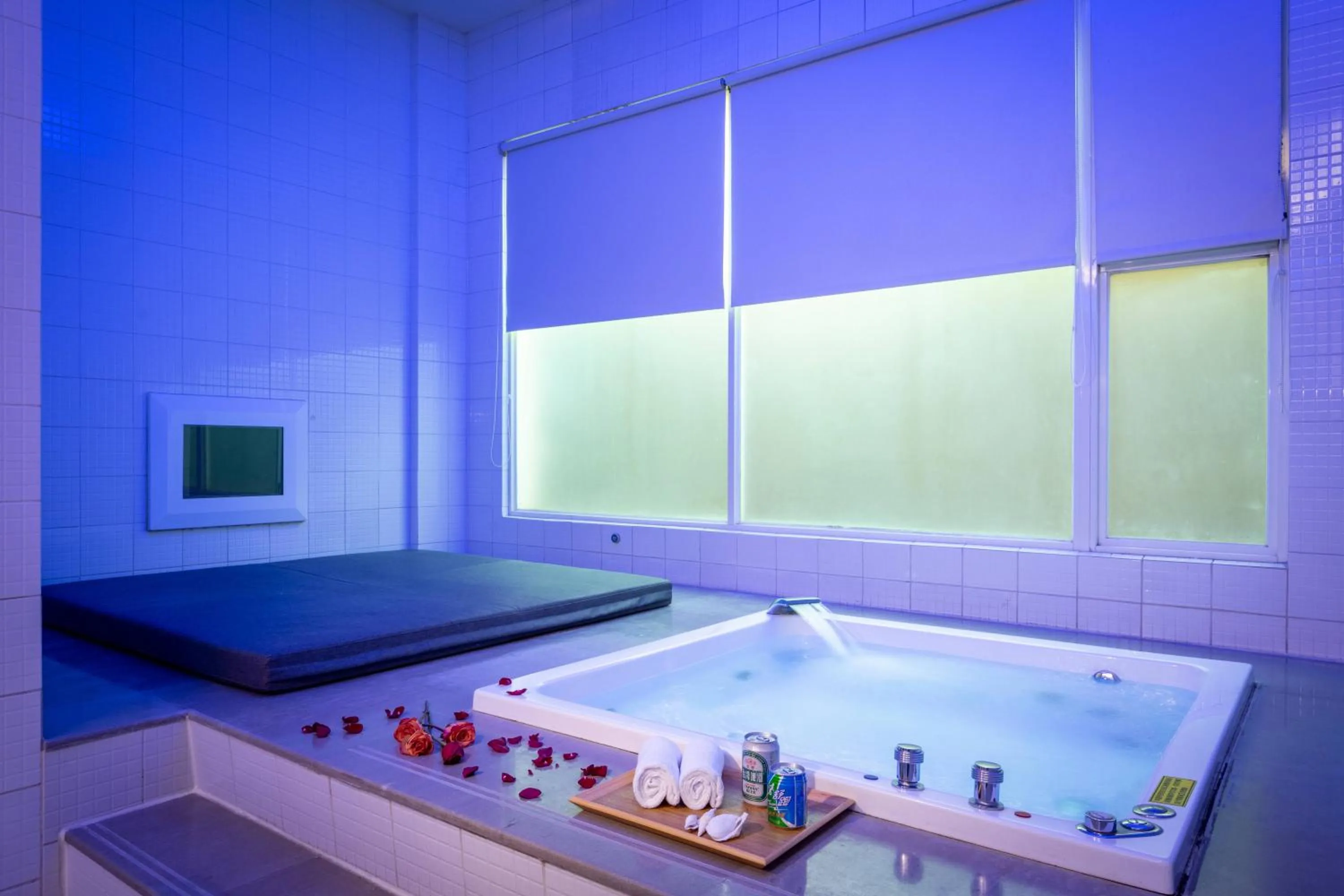 Other in Vogue Boutique Motel