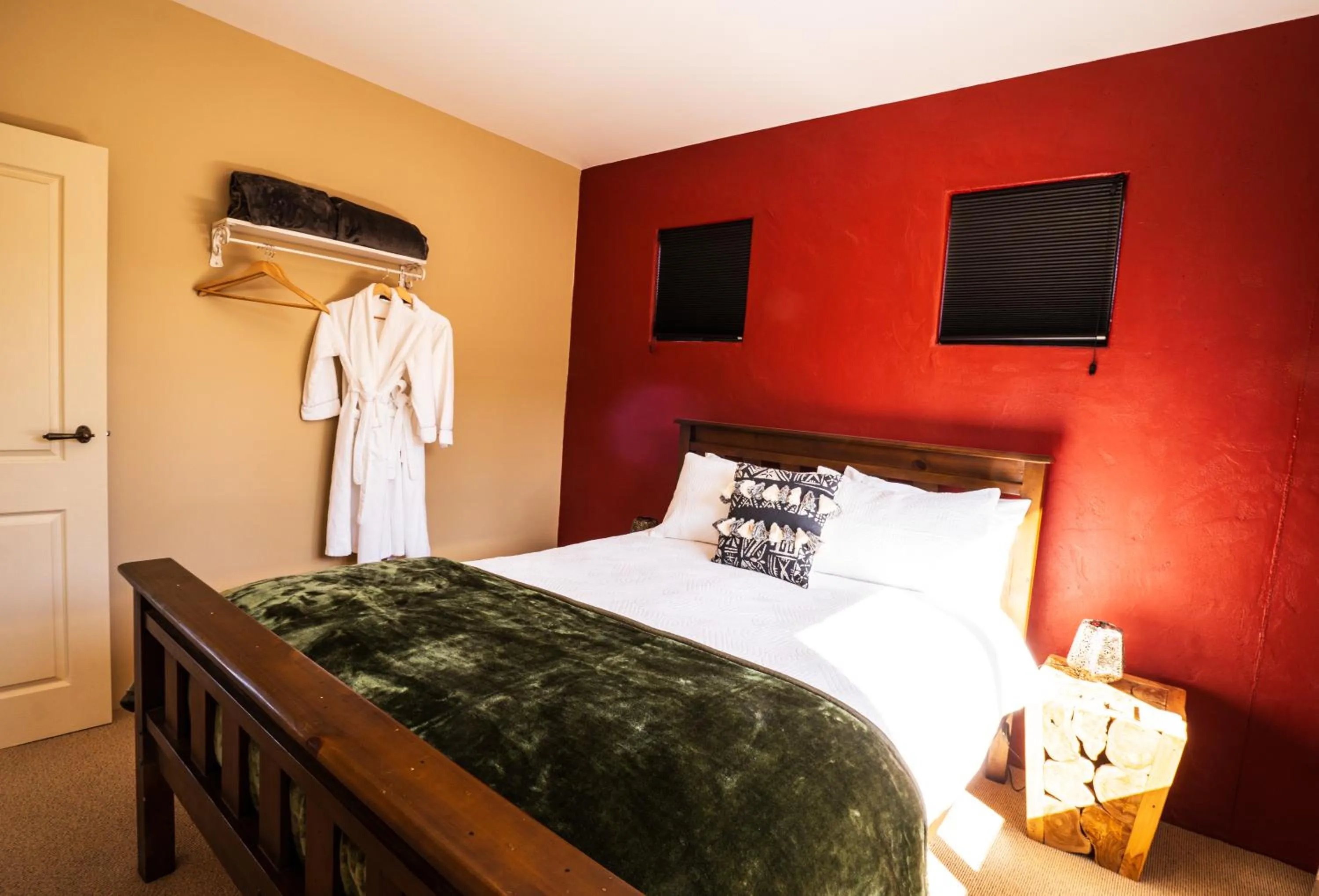 Bedroom, Bed in Bannockburn House