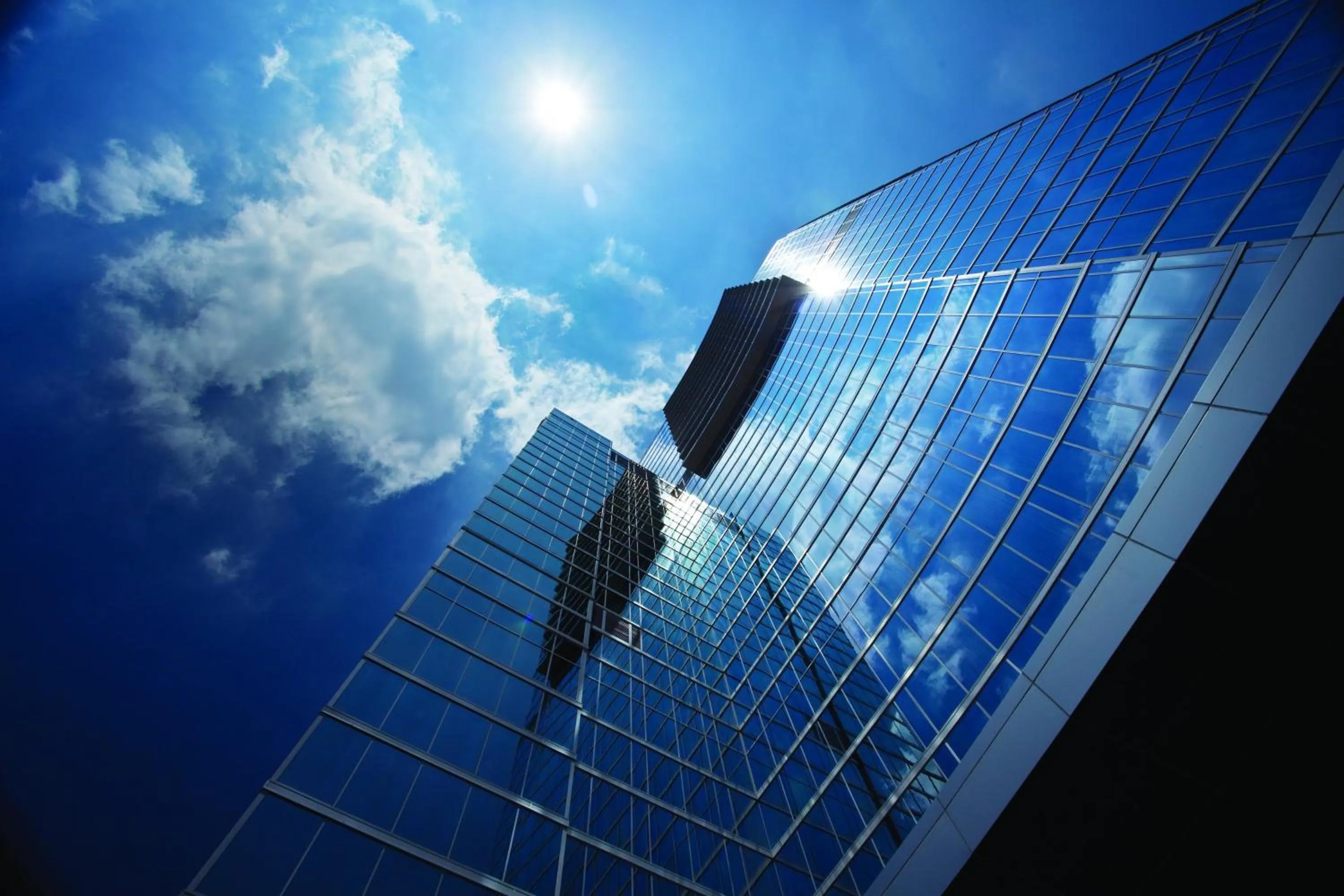 Property building in Loews Atlanta Hotel