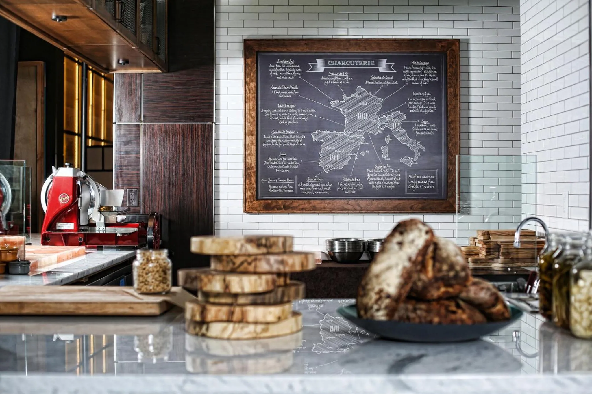 Lounge or bar in Loews Atlanta Hotel