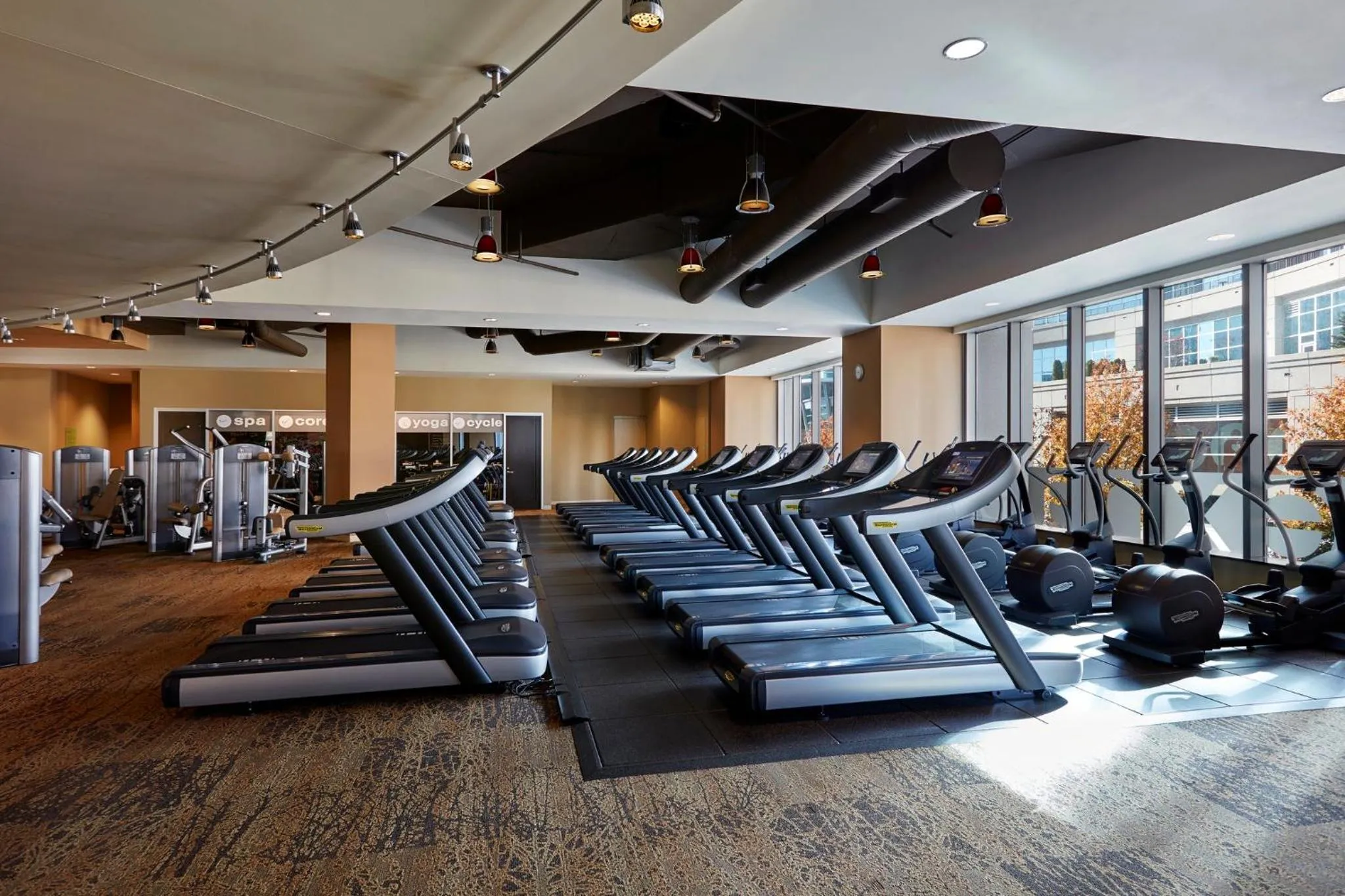 Fitness centre/facilities in Loews Atlanta Hotel