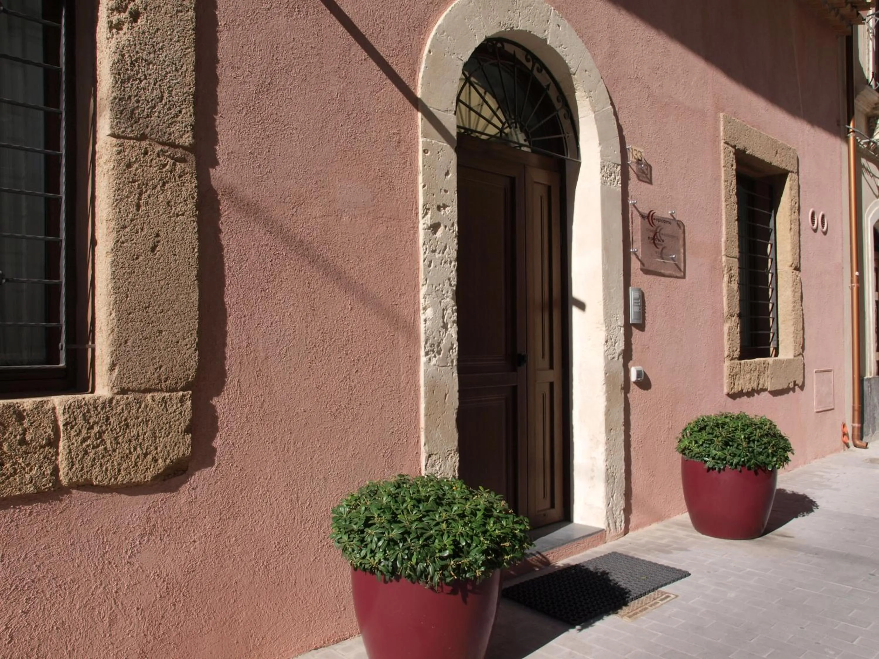 Facade/entrance in Casepicarmo Guest House