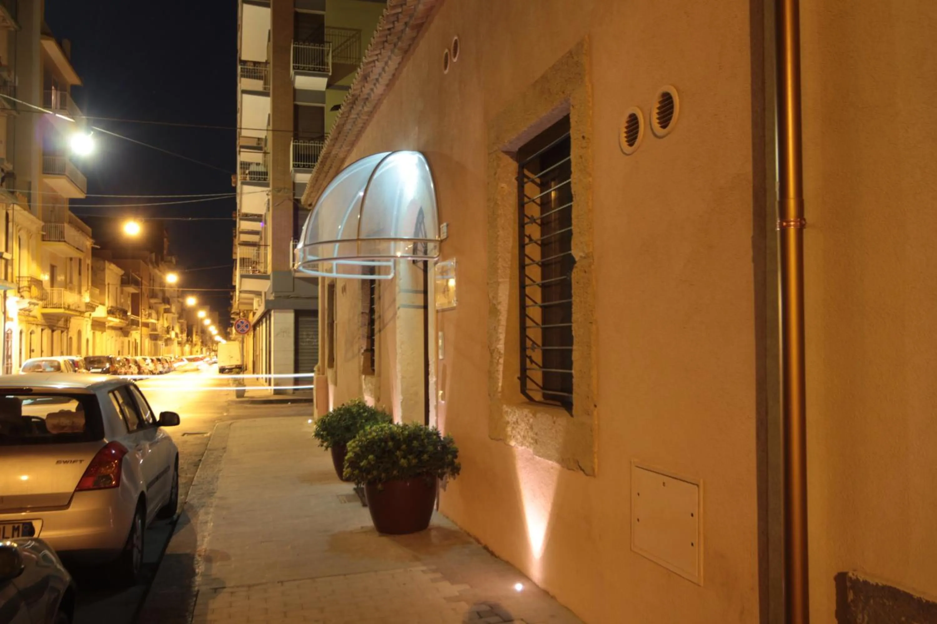 Facade/entrance in Casepicarmo Guest House