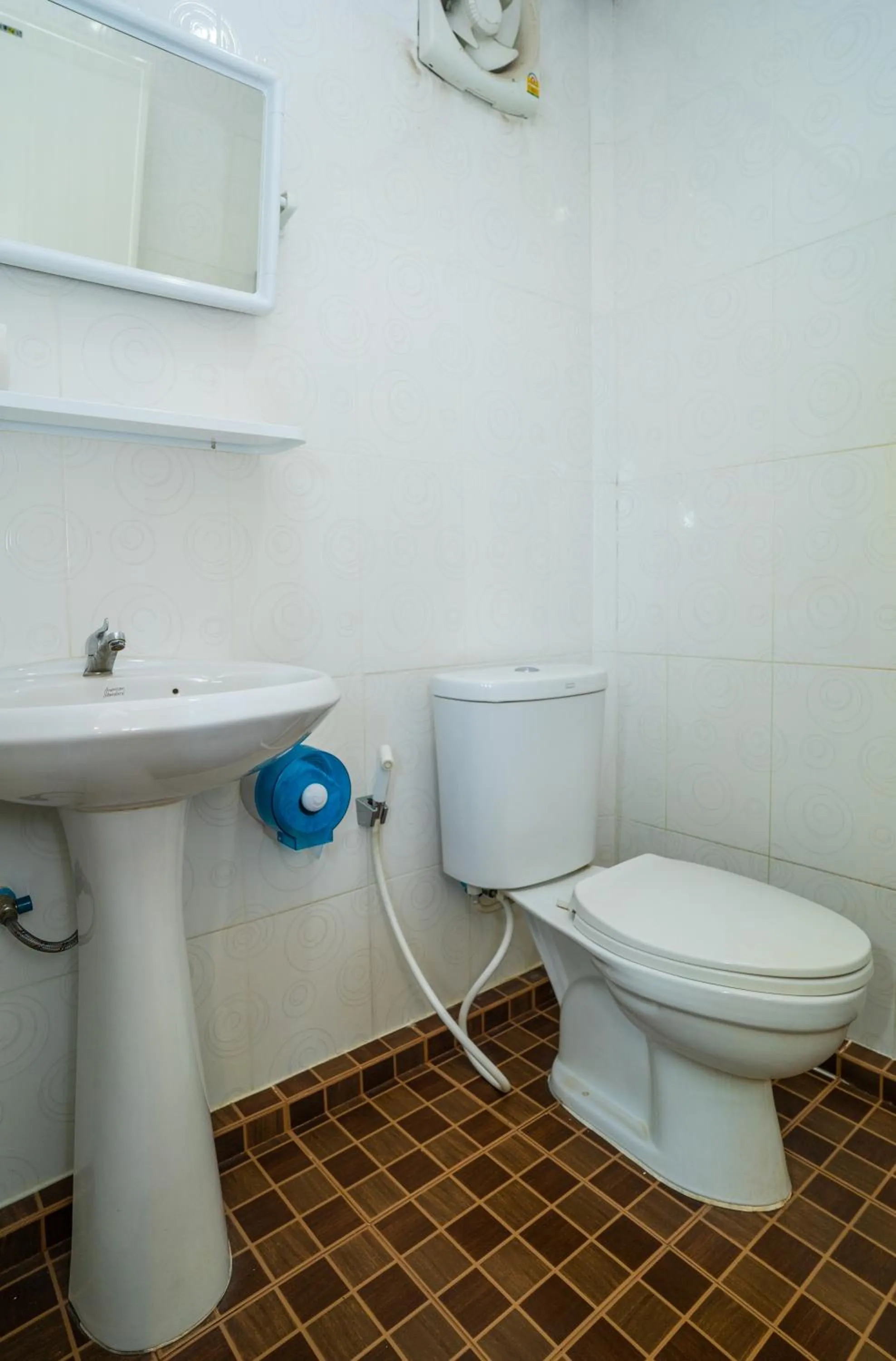 Toilet in Hill Zone Home Stay by Little Paradise