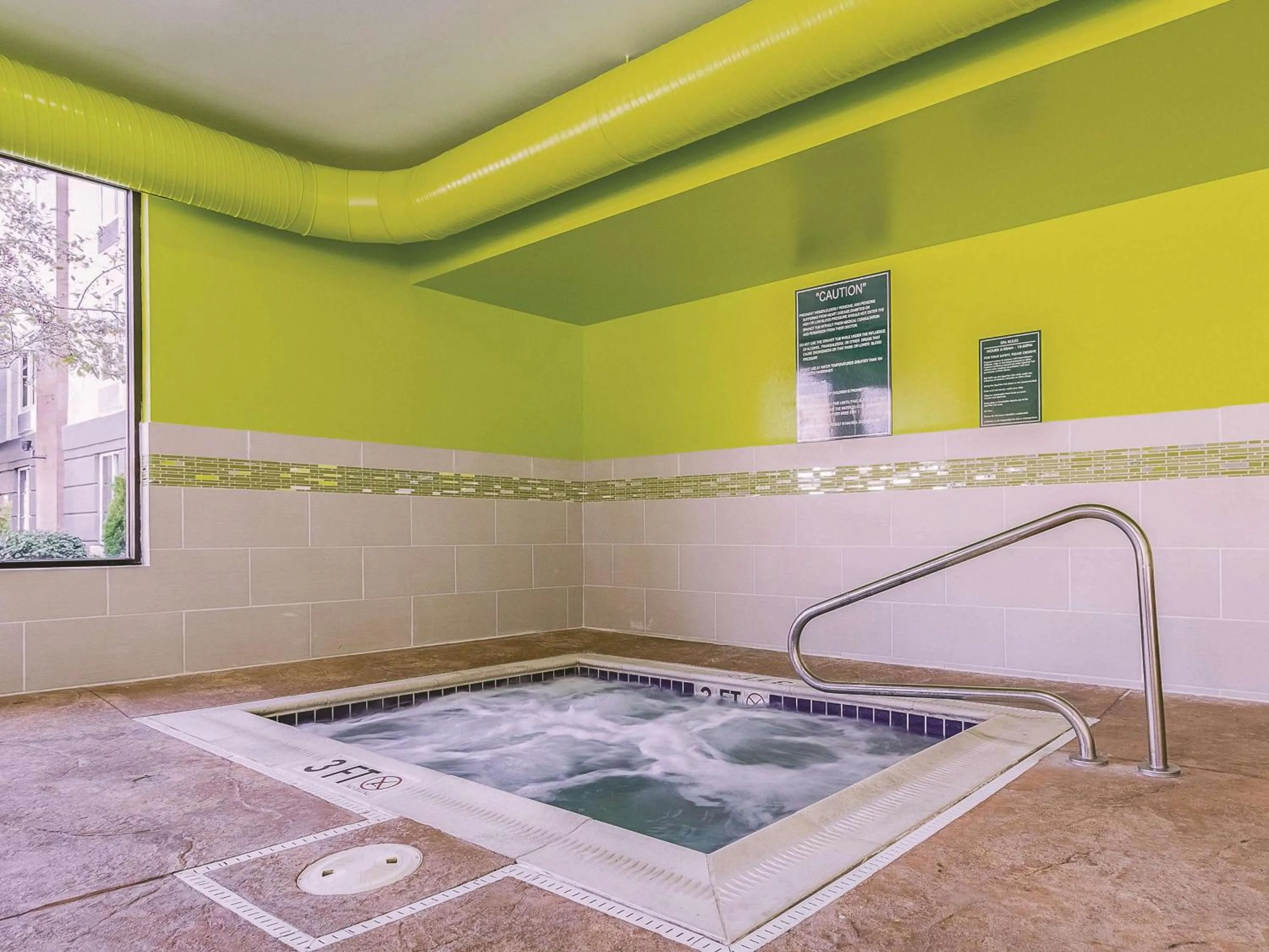 On site in La Quinta by Wyndham Cleveland Airport West