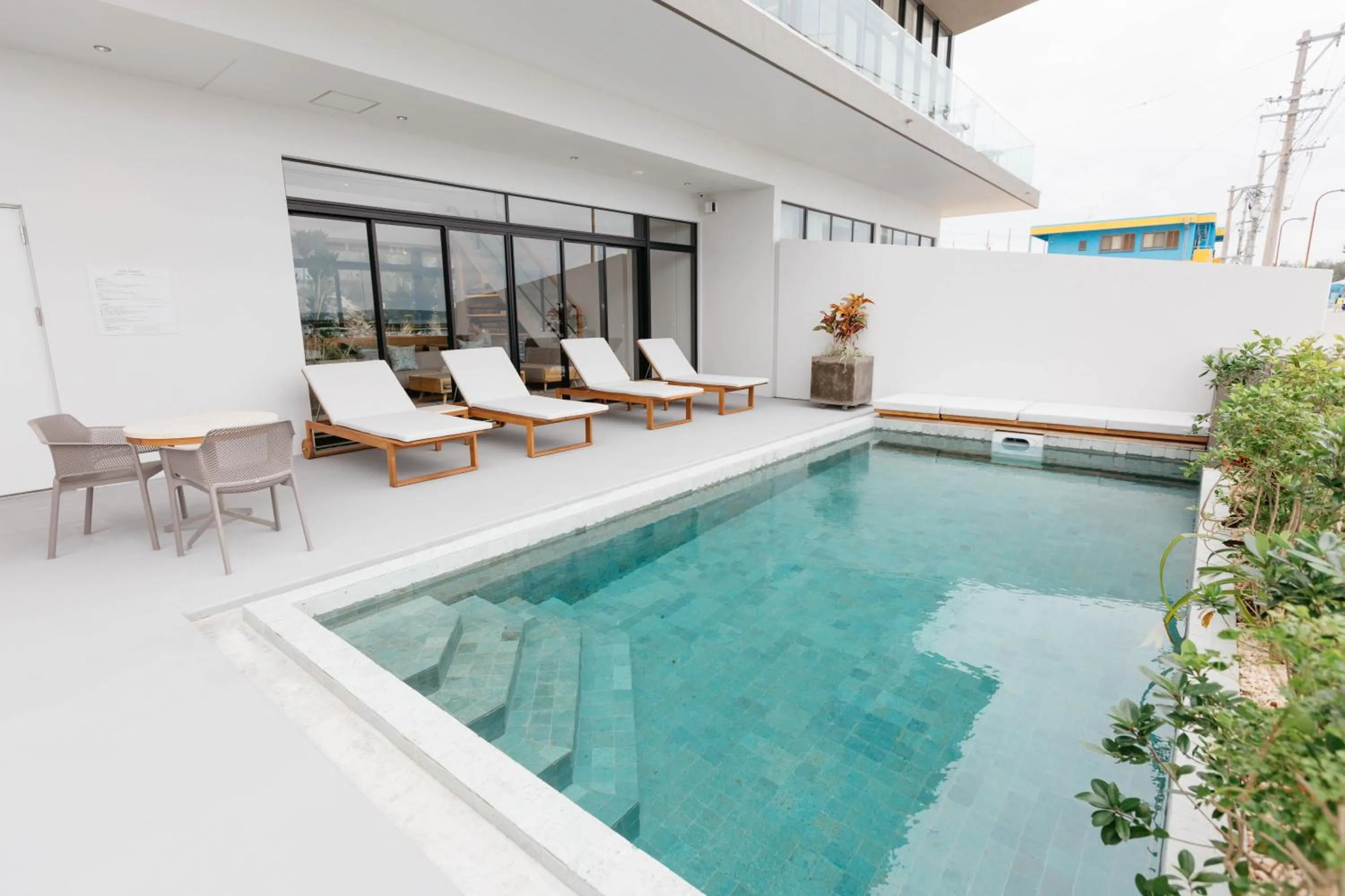 Swimming pool in Hotel Locus