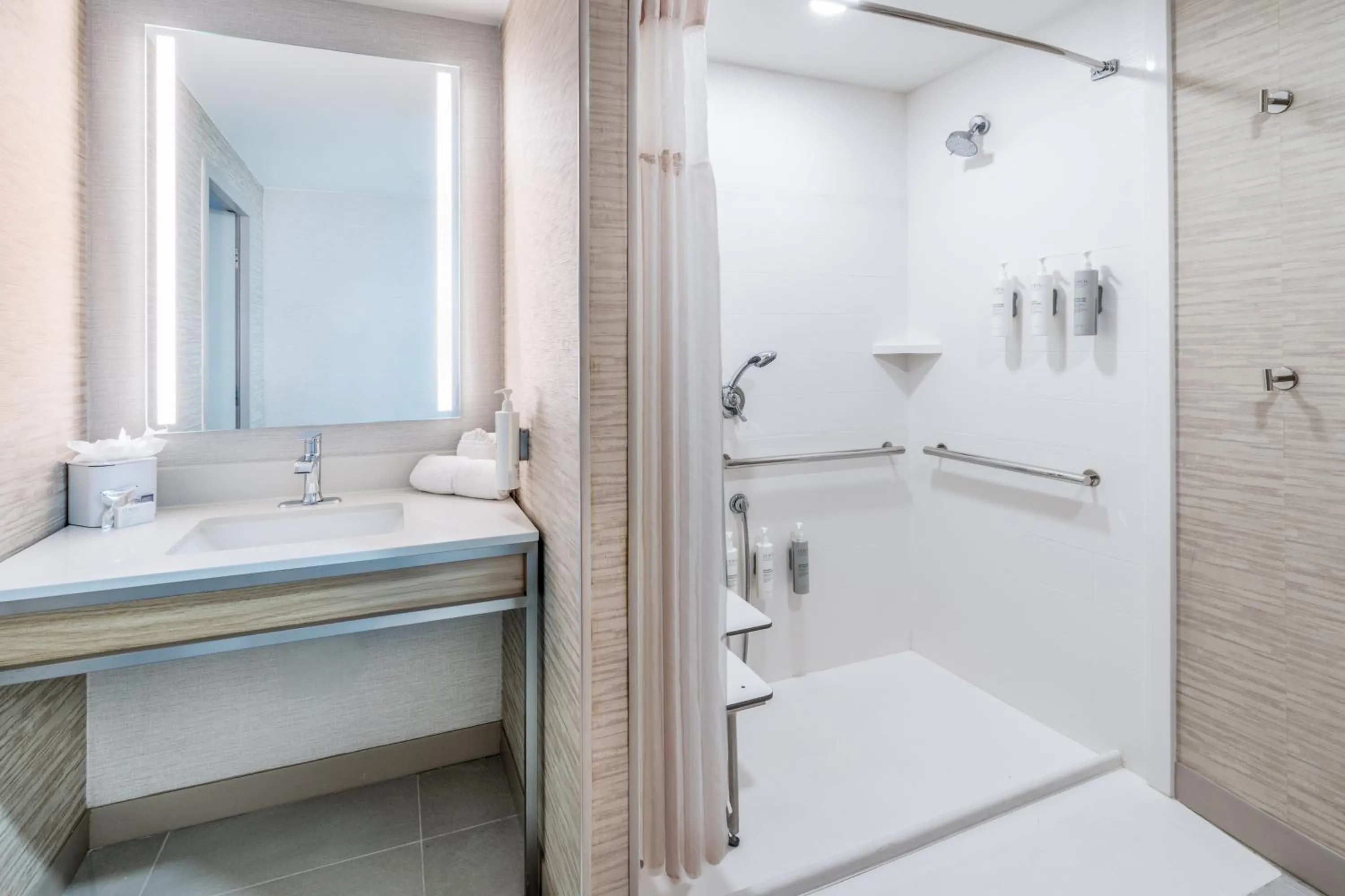 Toilet in Hilton Garden Inn Albuquerque Uptown