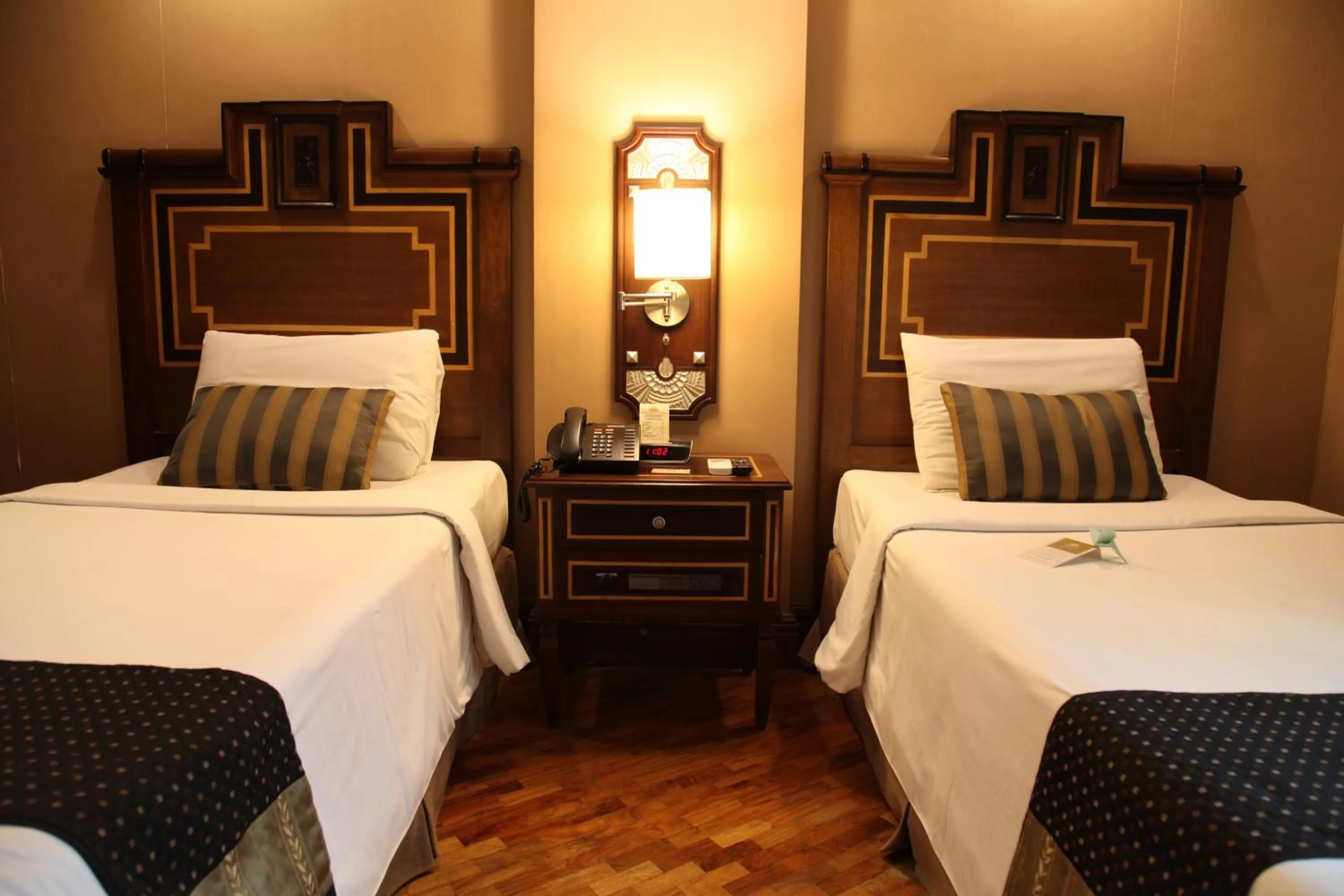 Bed in Herald Suites Polaris