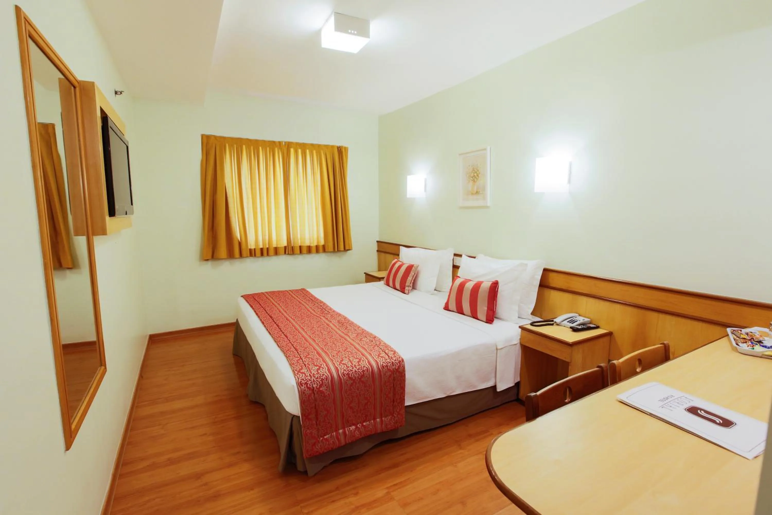 Bedroom, Bed in Scorial Rio Hotel