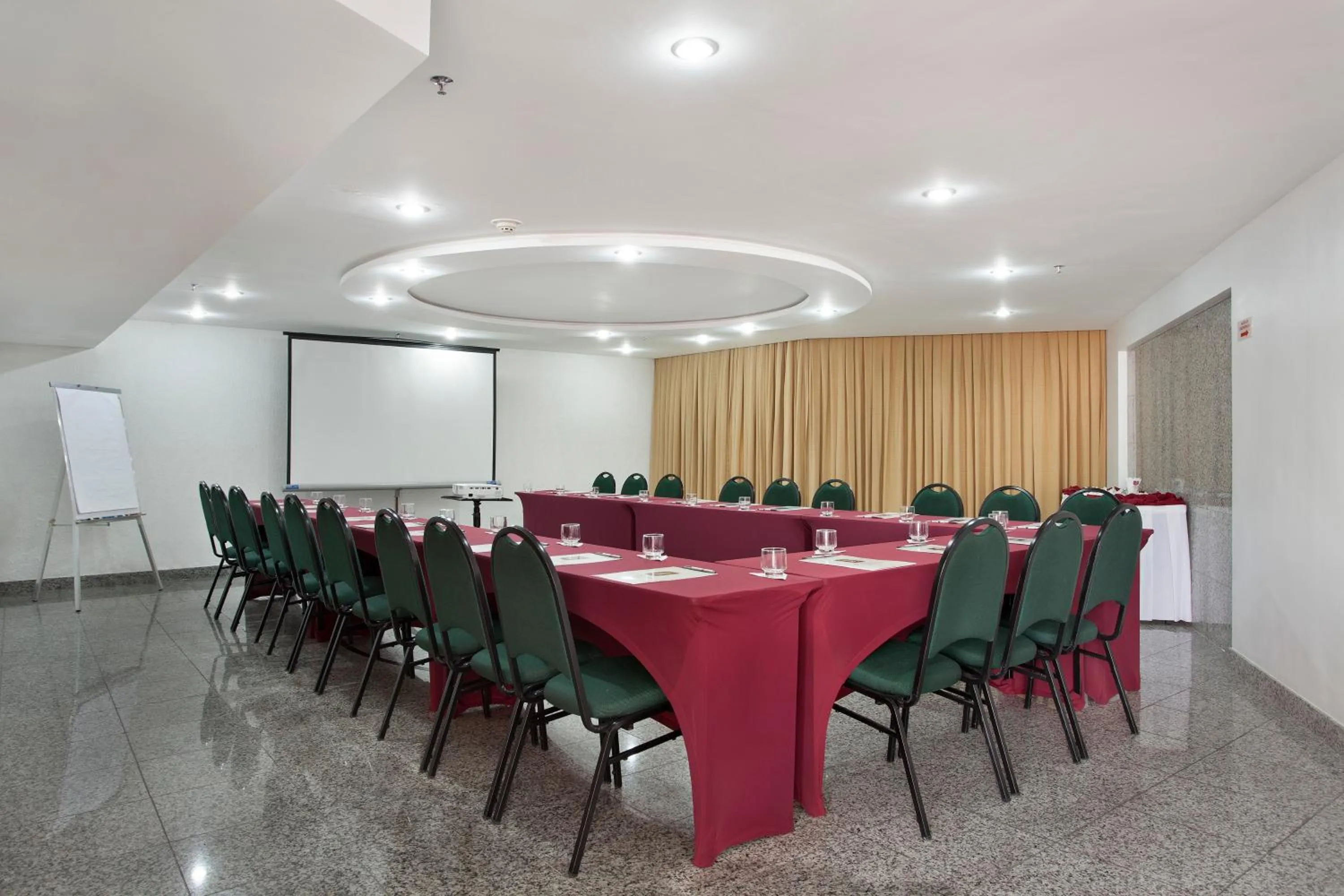 Business facilities in Scorial Rio Hotel