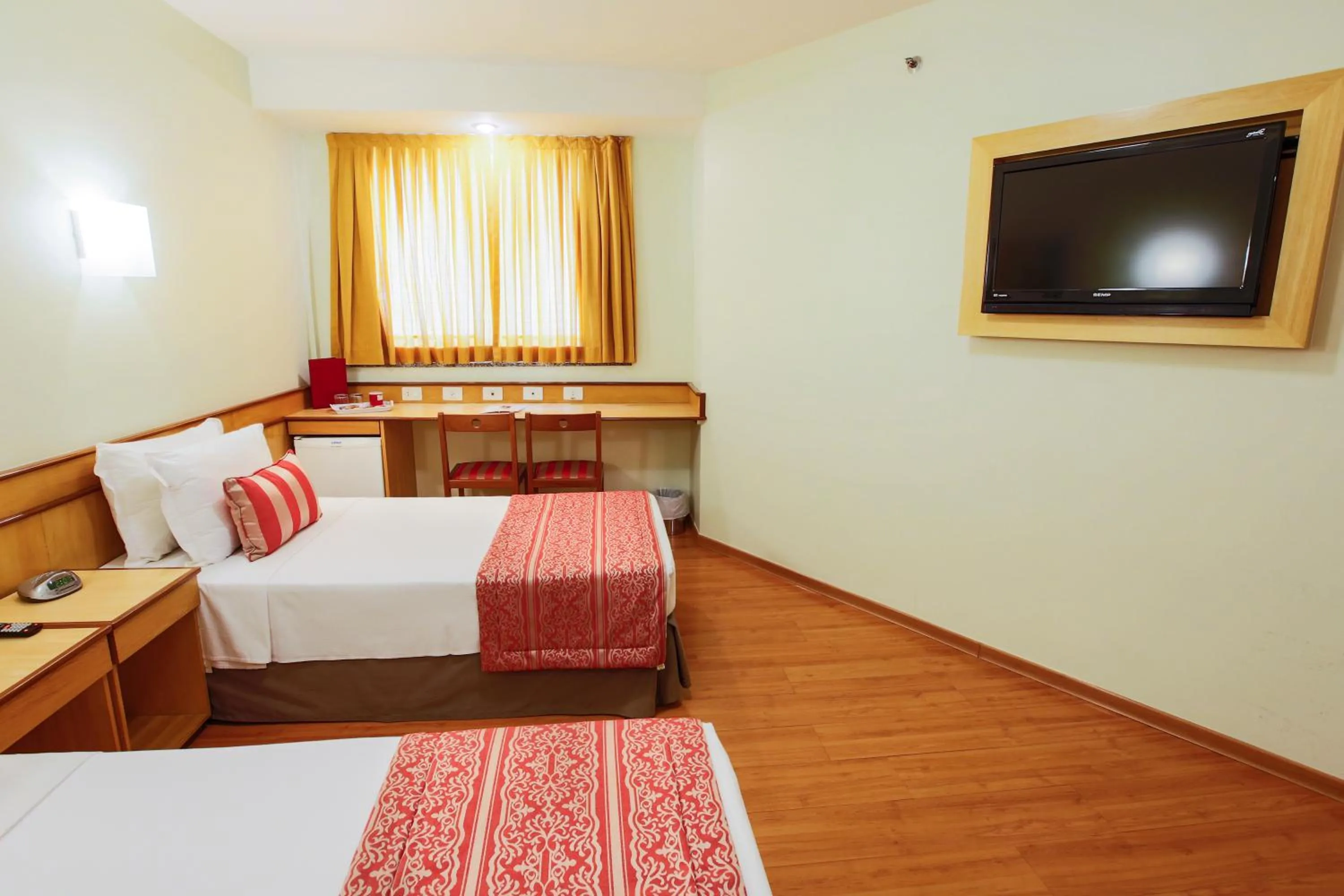 Bedroom, Bed in Scorial Rio Hotel