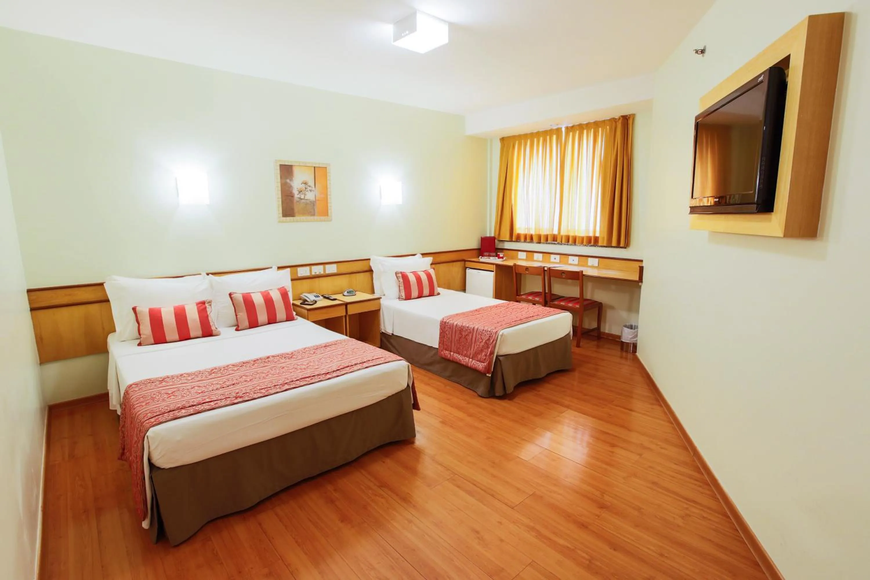 Bedroom, Bed in Scorial Rio Hotel