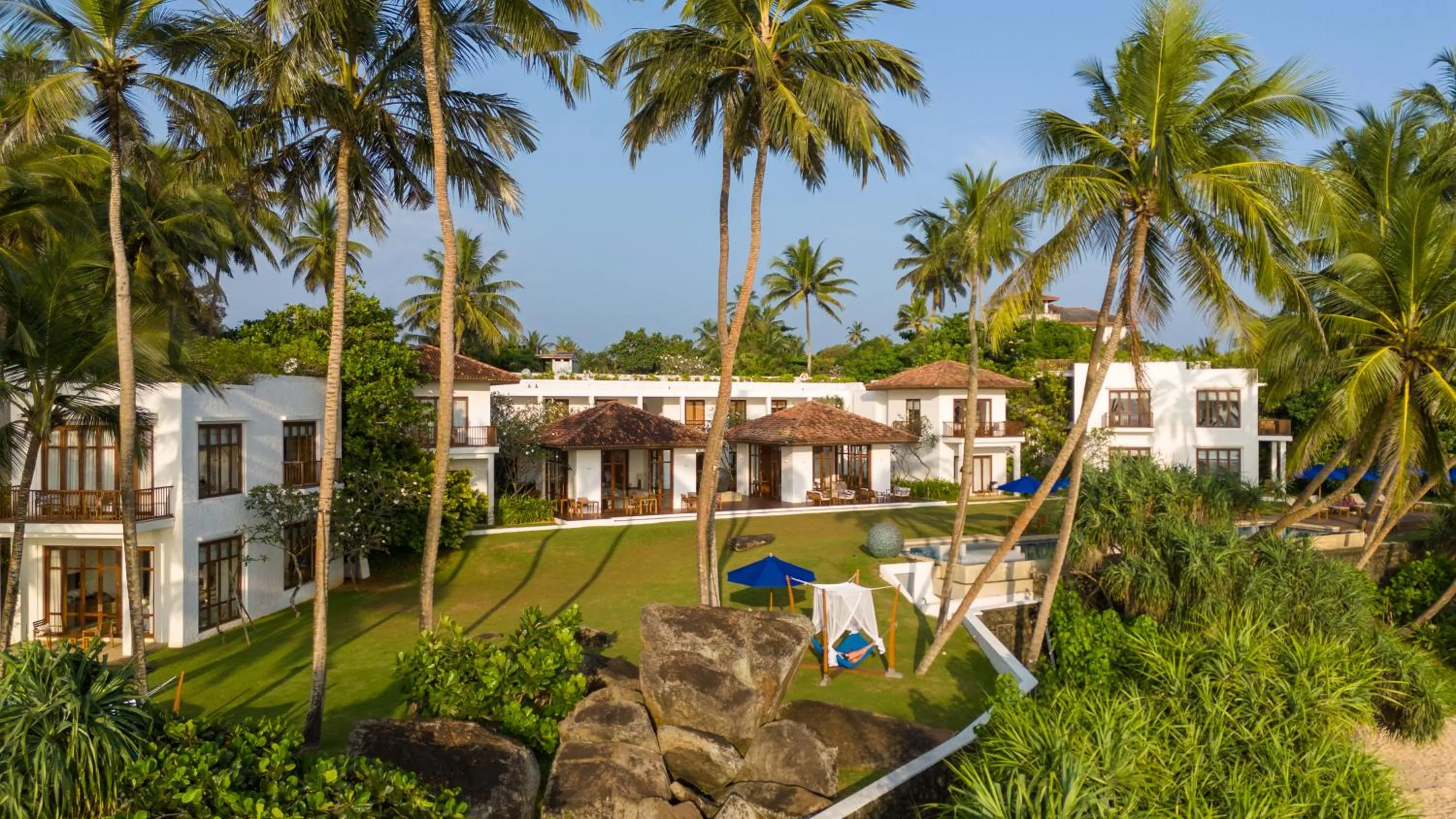 Property building in Kumu Beach