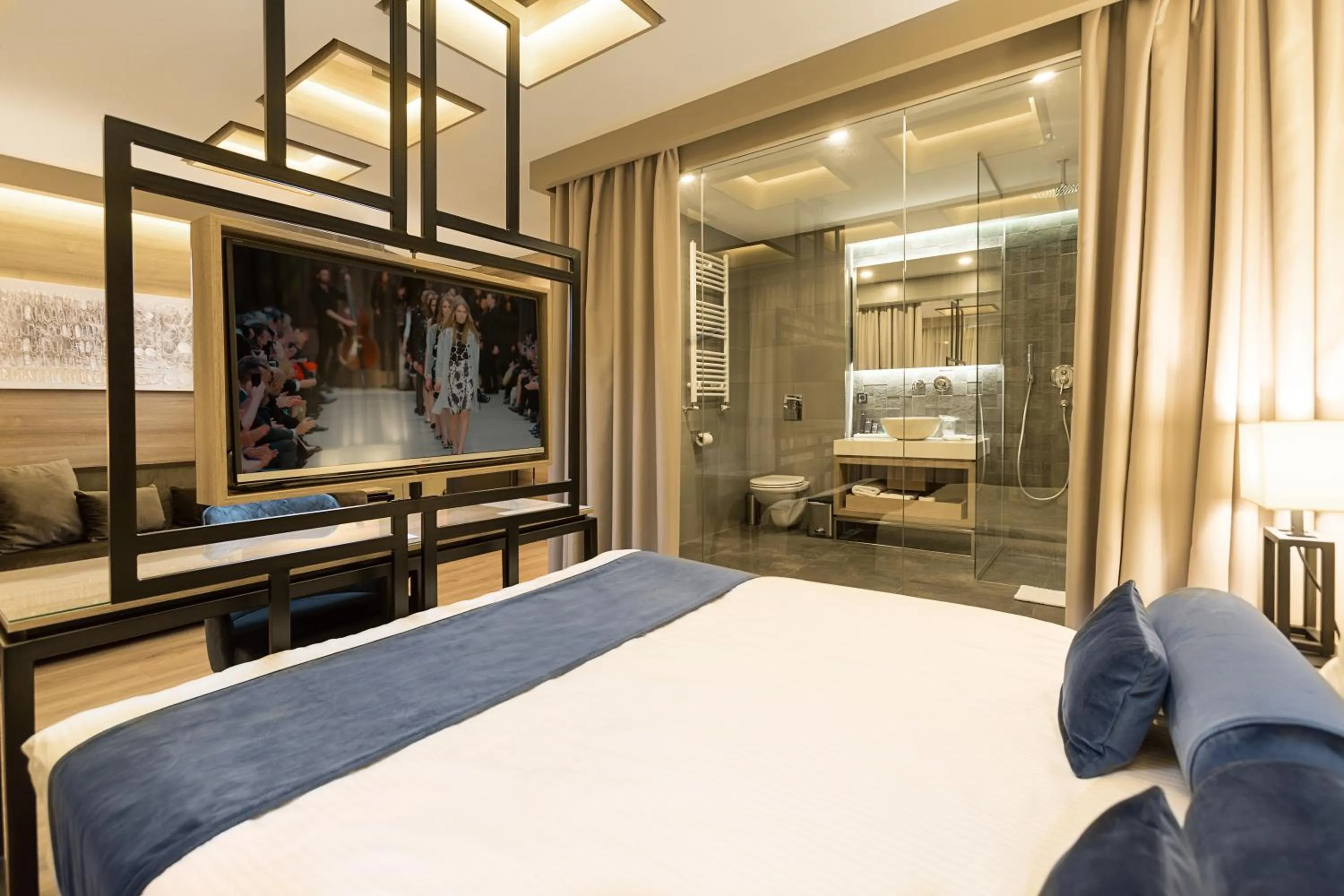 Deluxe Suite - single occupancy in Eden Luxury Suites Terazije