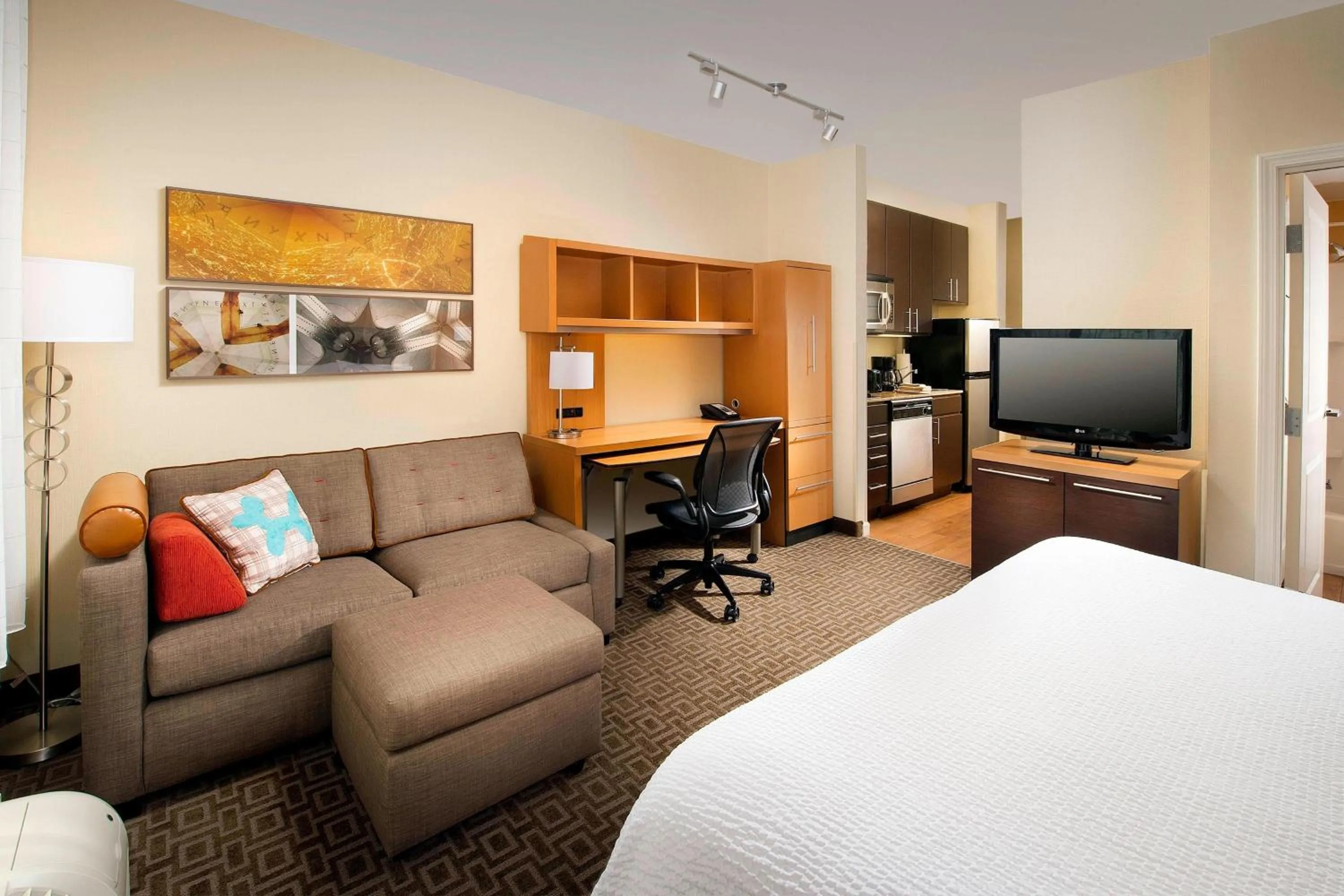 Bedroom, Bed in TownePlace Suites by Marriott Lexington Park Patuxent River Naval Air Station