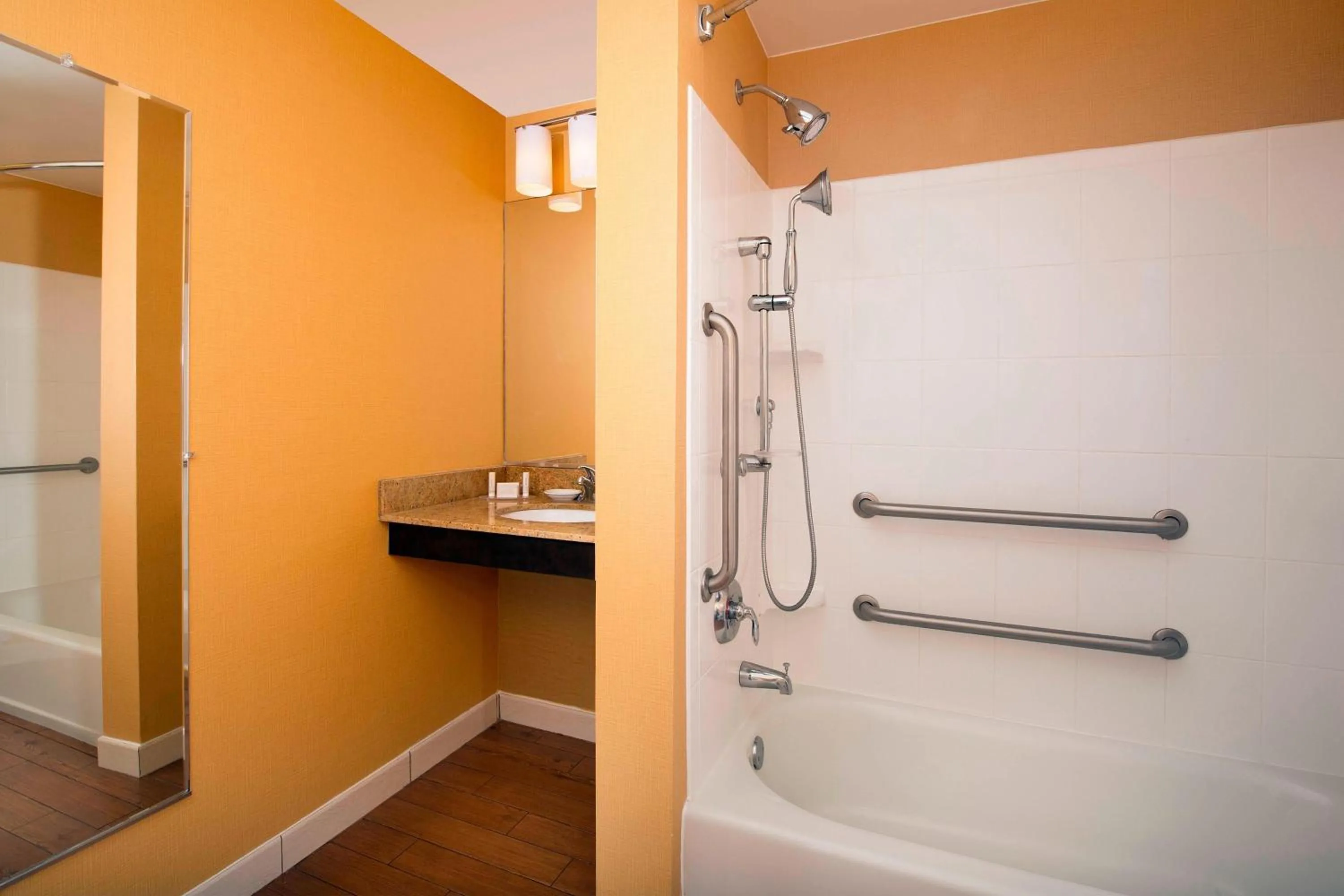 Bathroom in TownePlace Suites by Marriott Lexington Park Patuxent River Naval Air Station