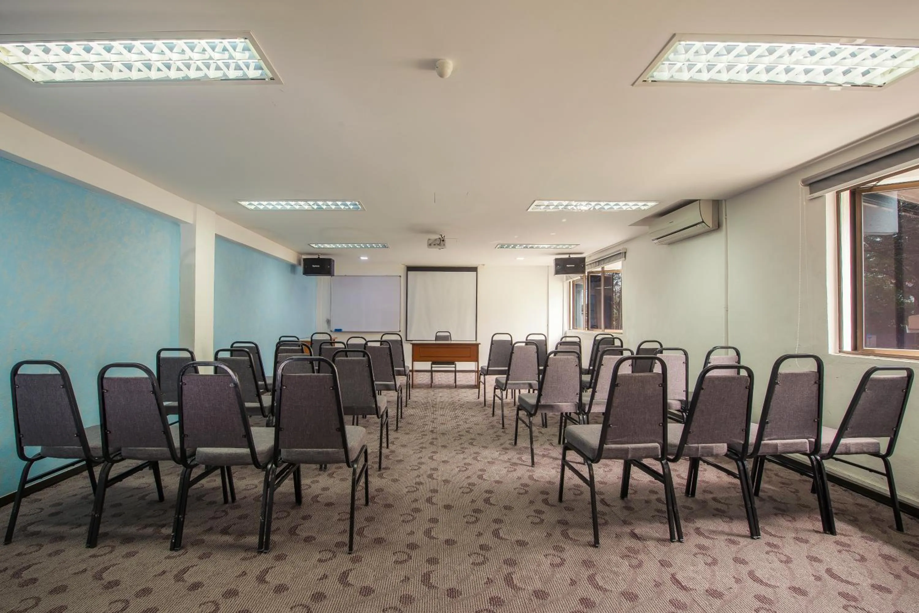 Business facilities in YMCA Penang