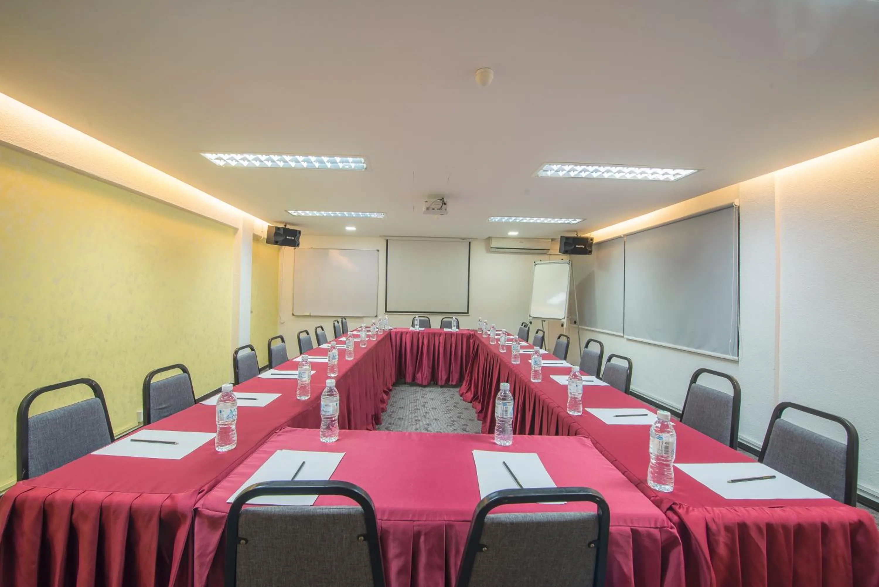 Business facilities in YMCA Penang