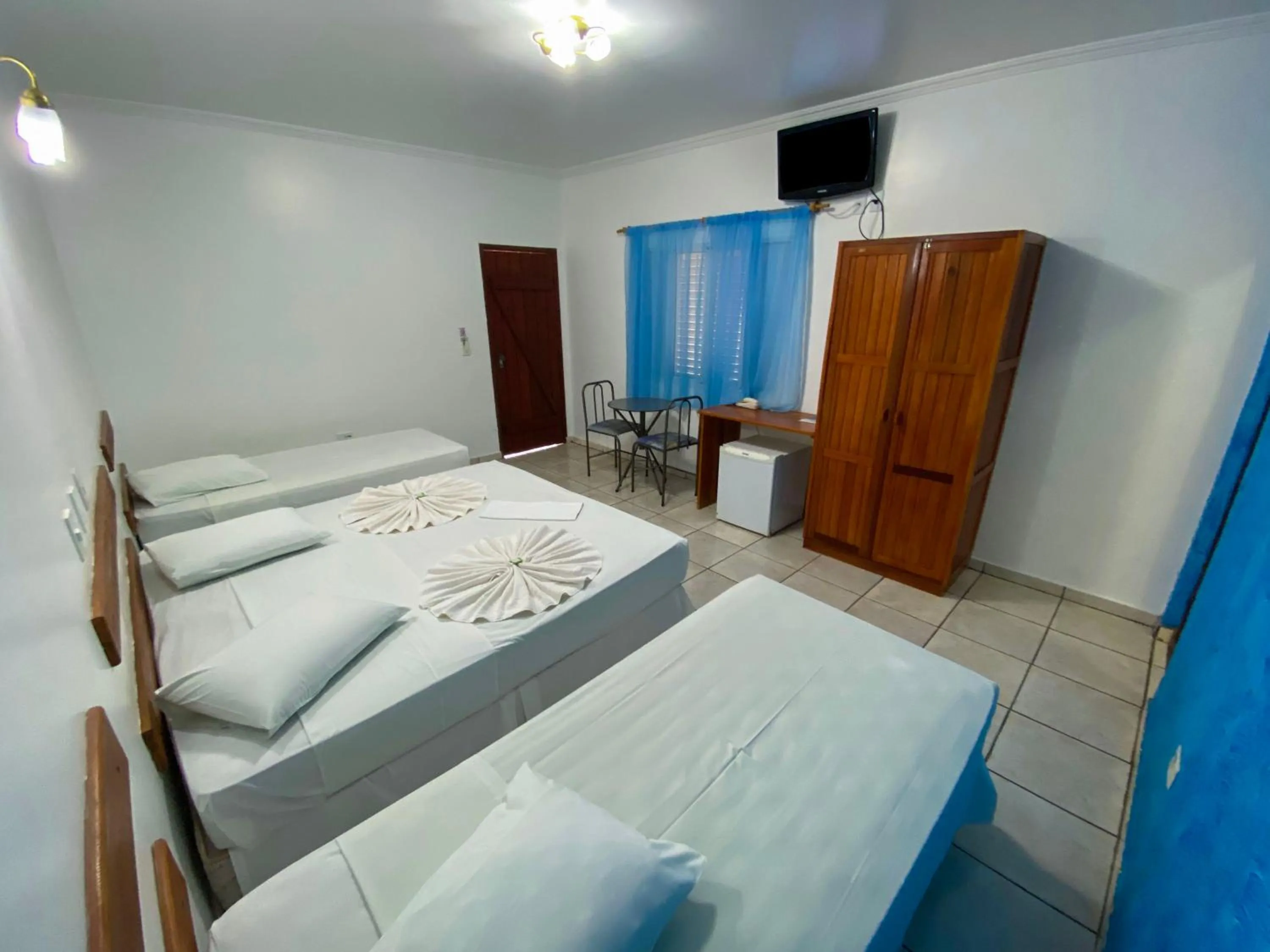 Photo of the whole room, Bed in Hotel Pousada Arauna