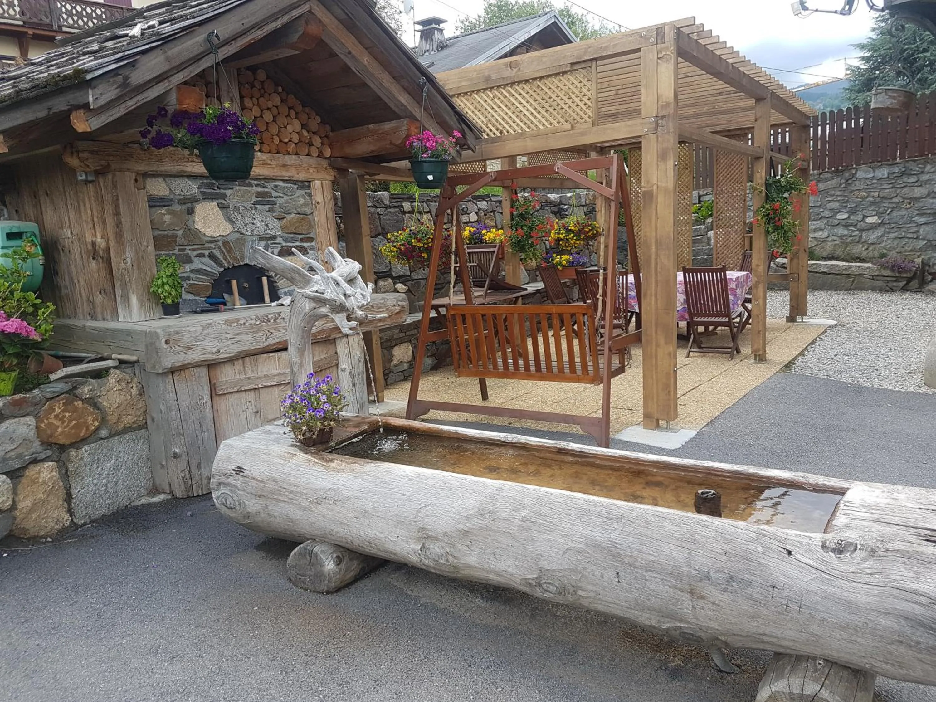 Patio in La ferme du Mont-Blanc