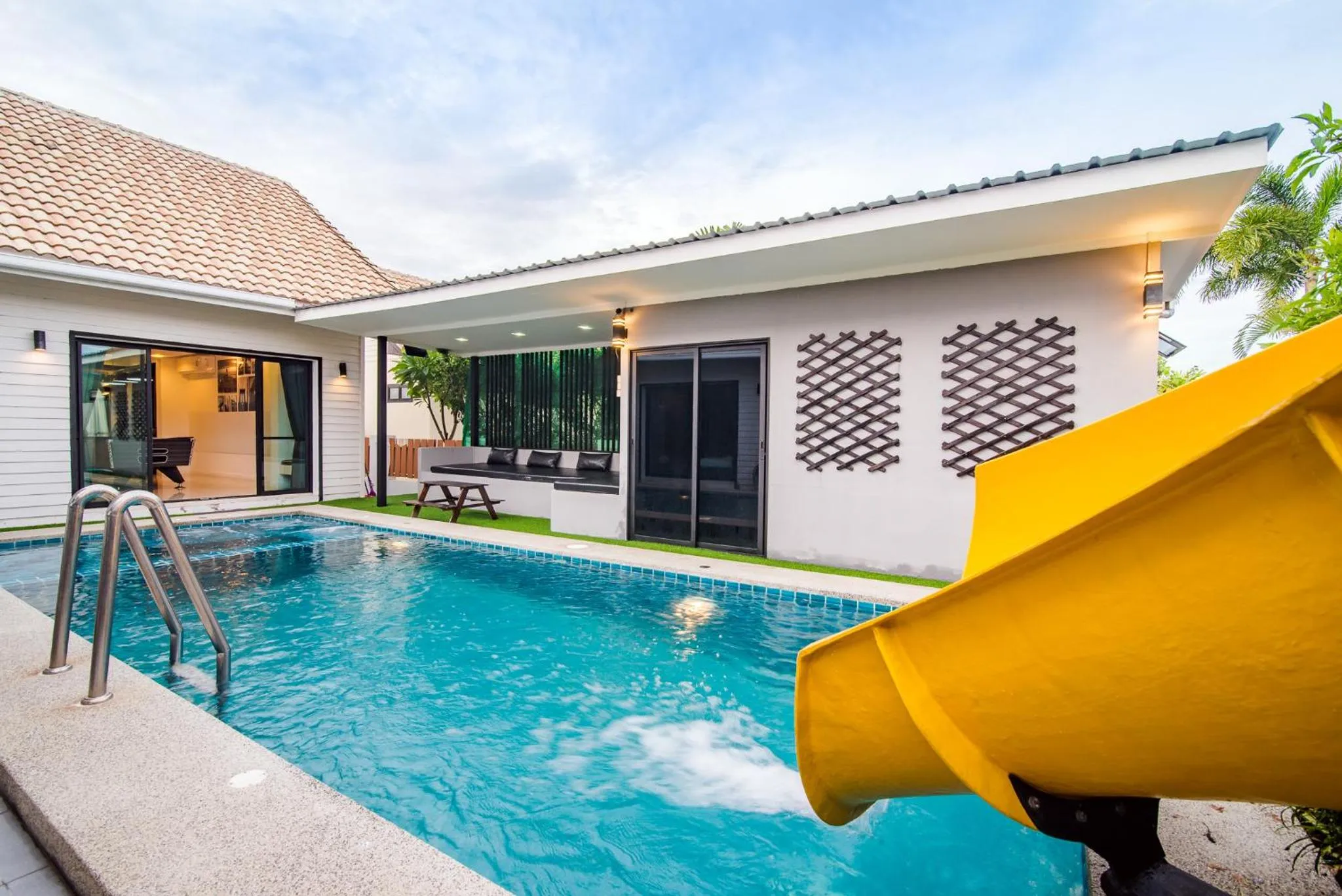 Swimming pool in Sierra Pool Villa Hua Hin 102