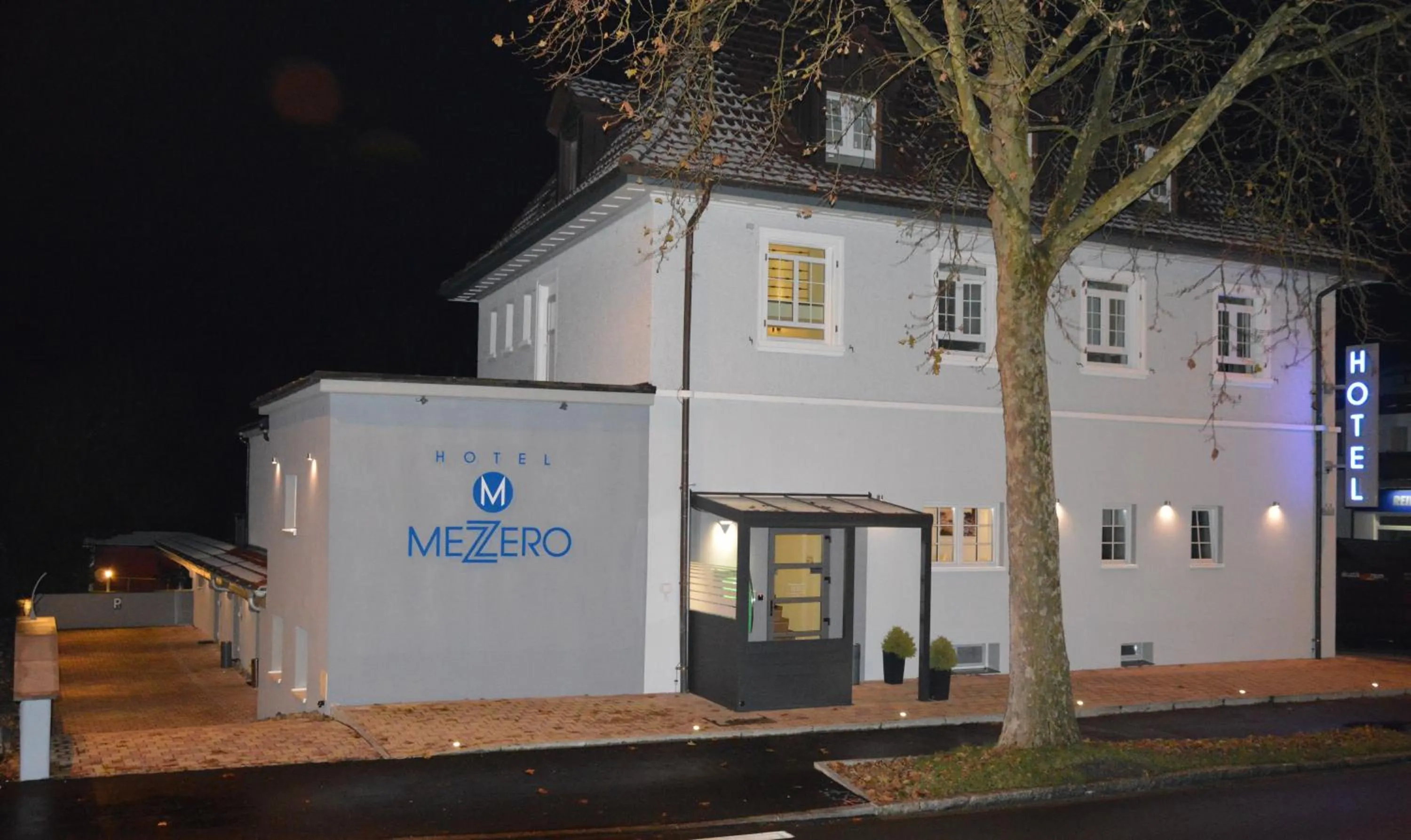 Property building in Hotel Mezzero