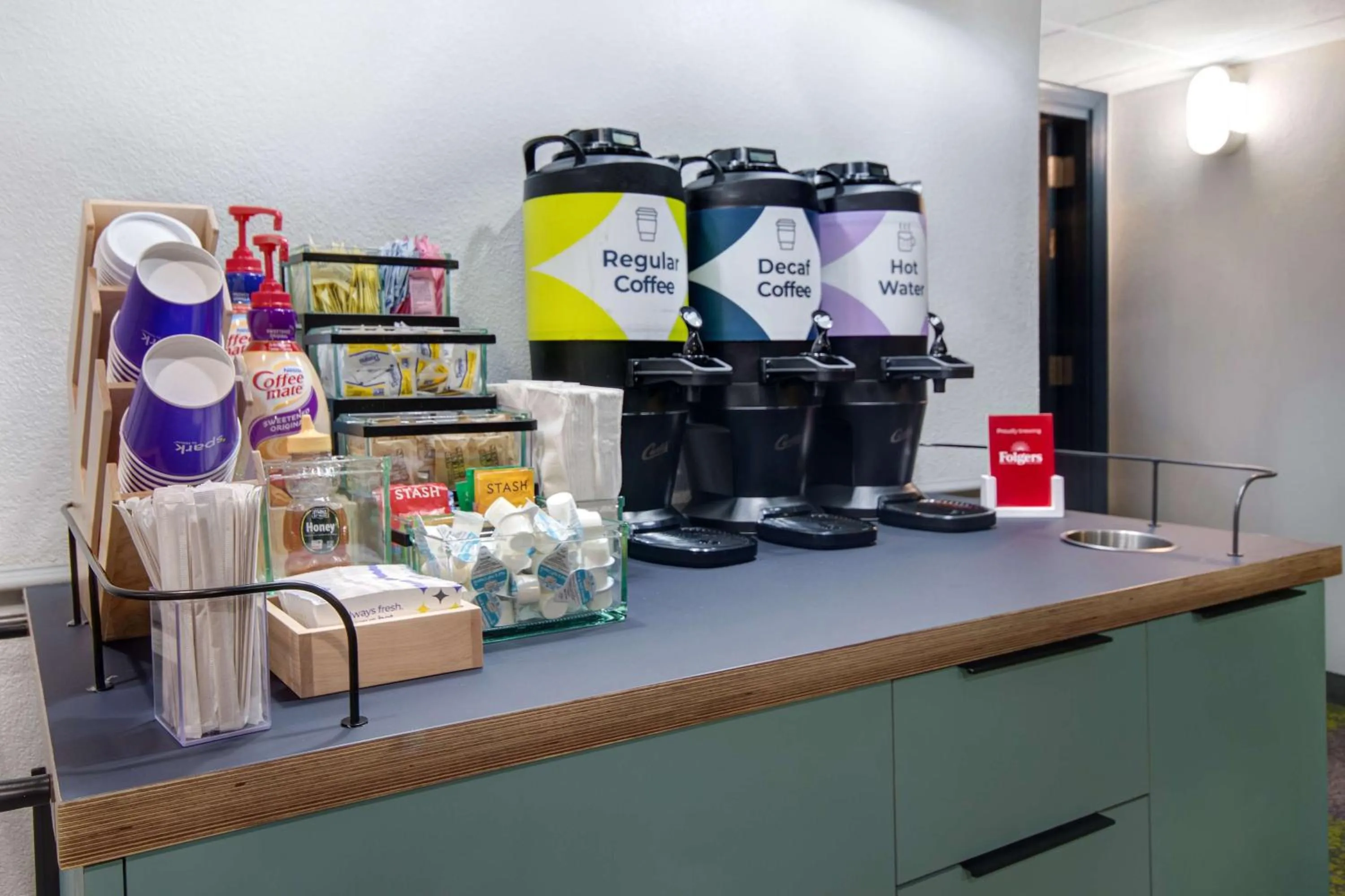 Breakfast in Spark By Hilton Rochester University Area