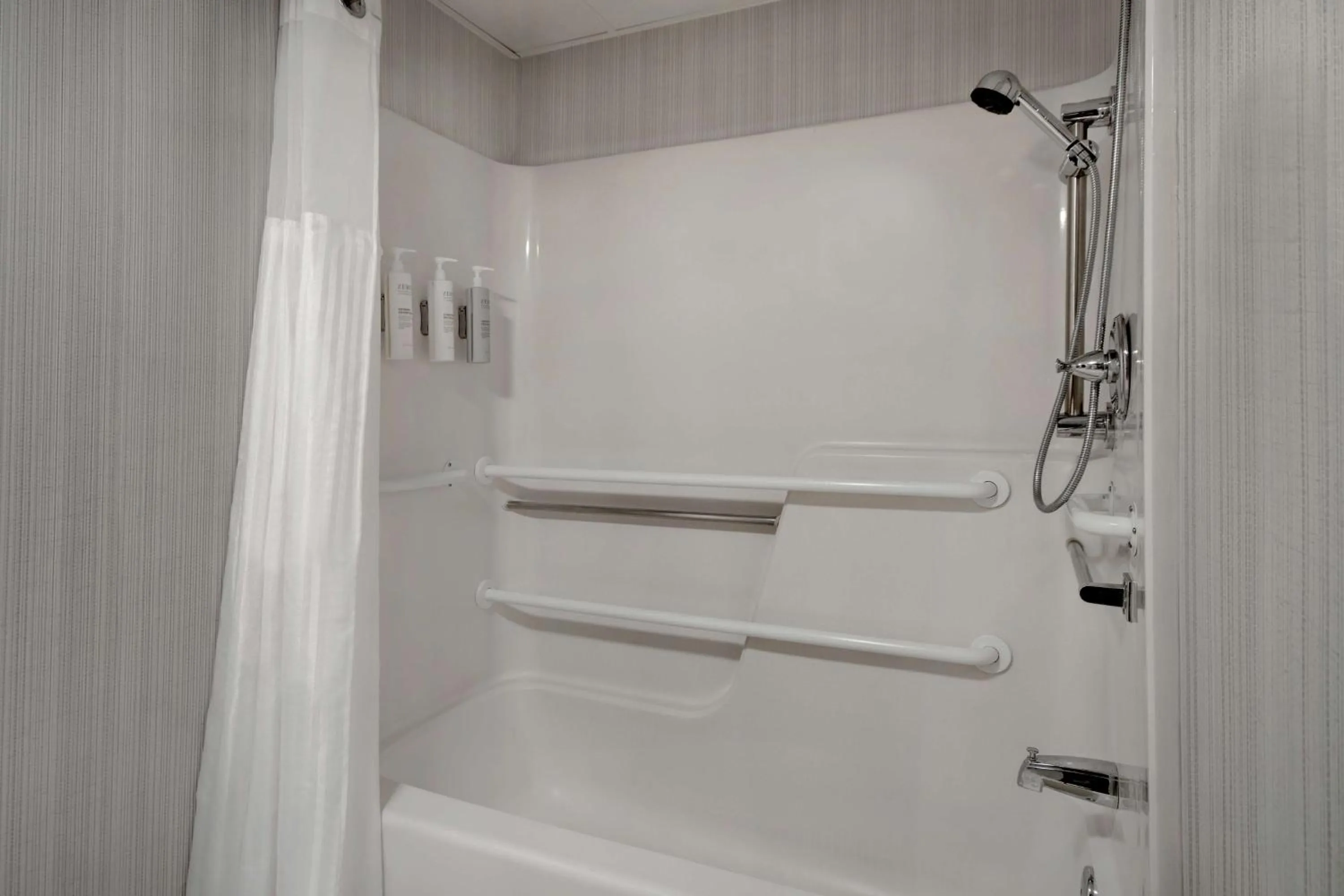 Bathroom in Spark By Hilton Rochester University Area