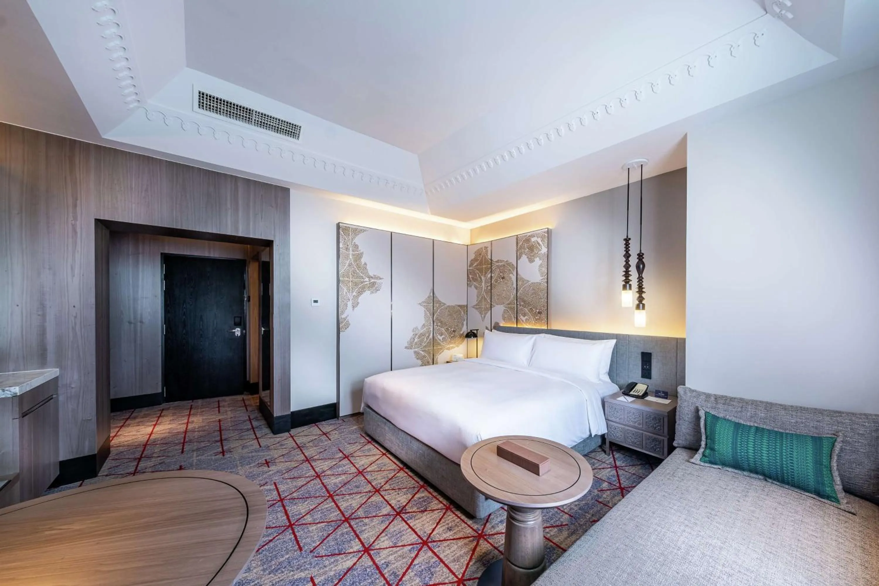 Bedroom, Bed in DoubleTree by Hilton Putrajaya Lakeside