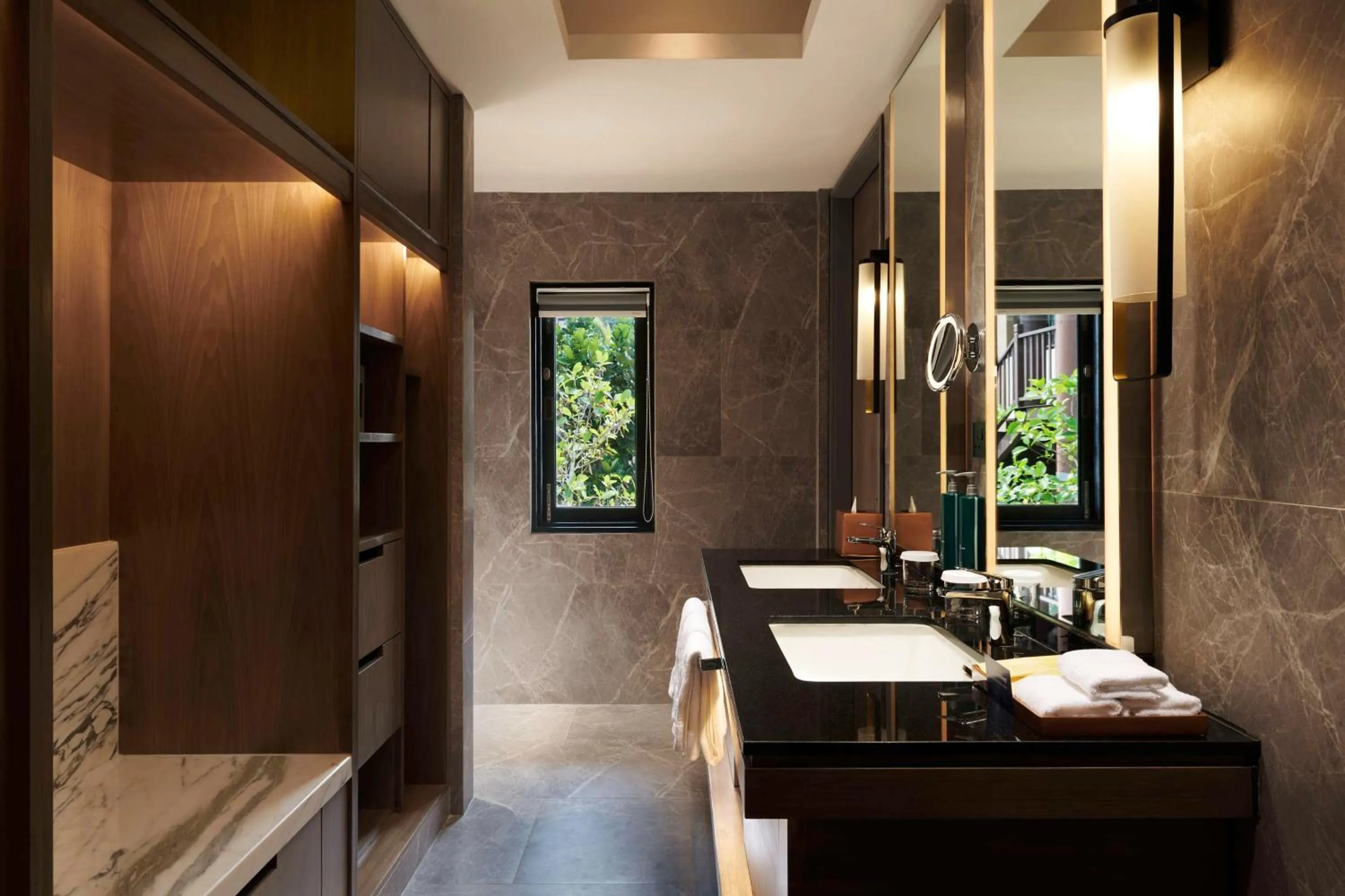 Bathroom in DoubleTree by Hilton Putrajaya Lakeside