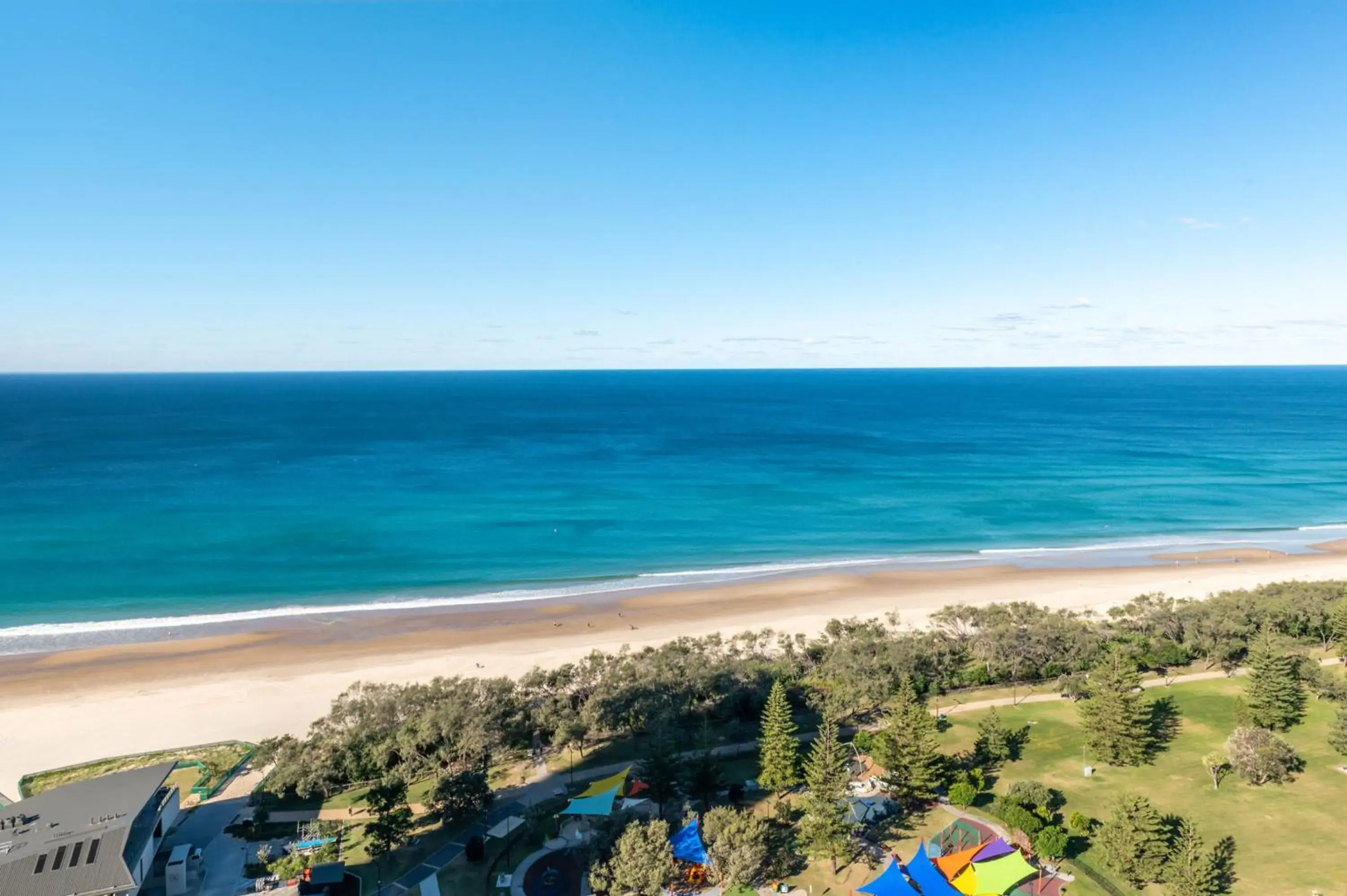 Two-Bedroom Sky View Suite in Peppers Broadbeach Two-Bedroom Sky View Suite in Peppers Broadbeach
