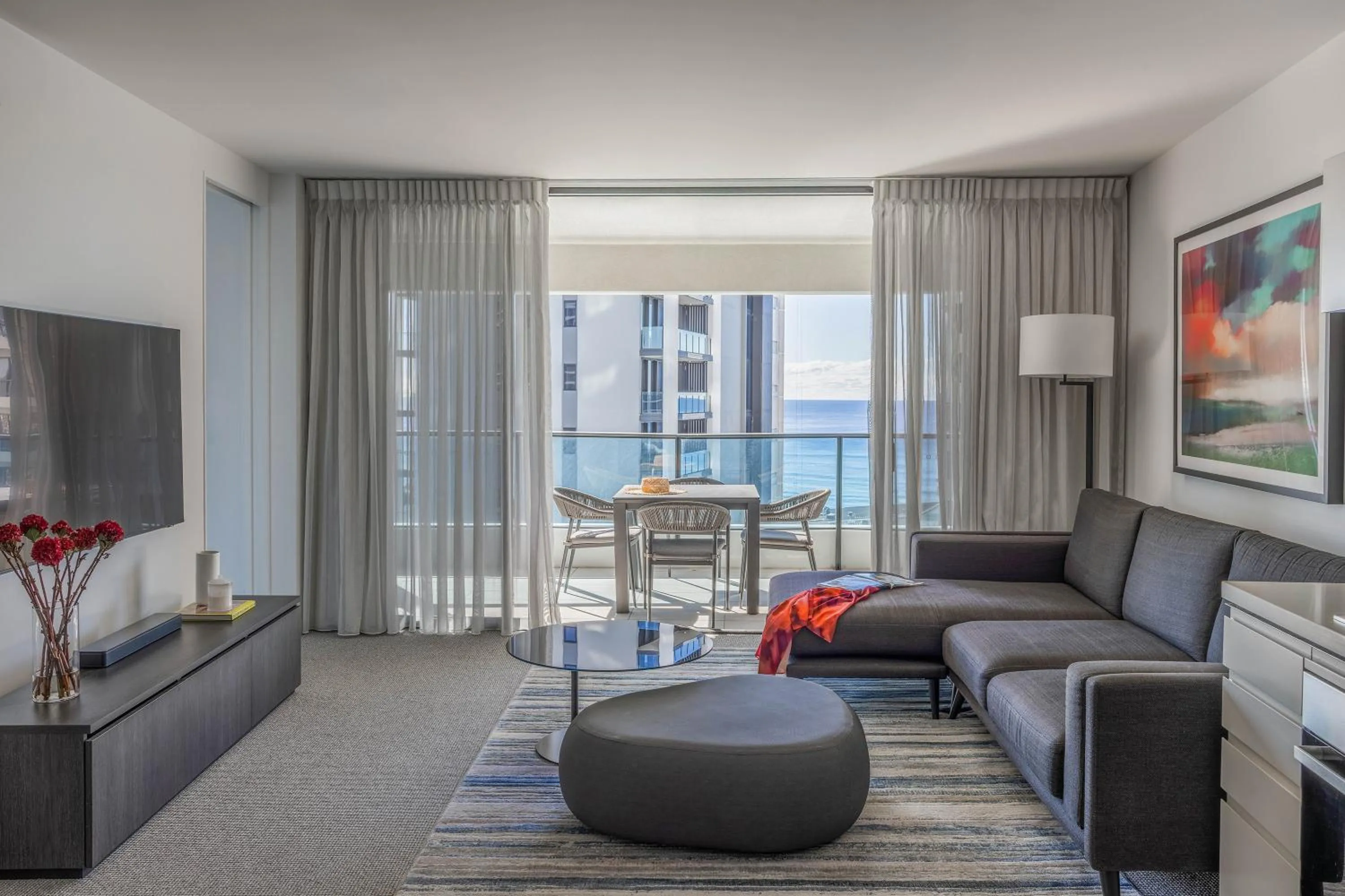 Living room in Peppers Broadbeach