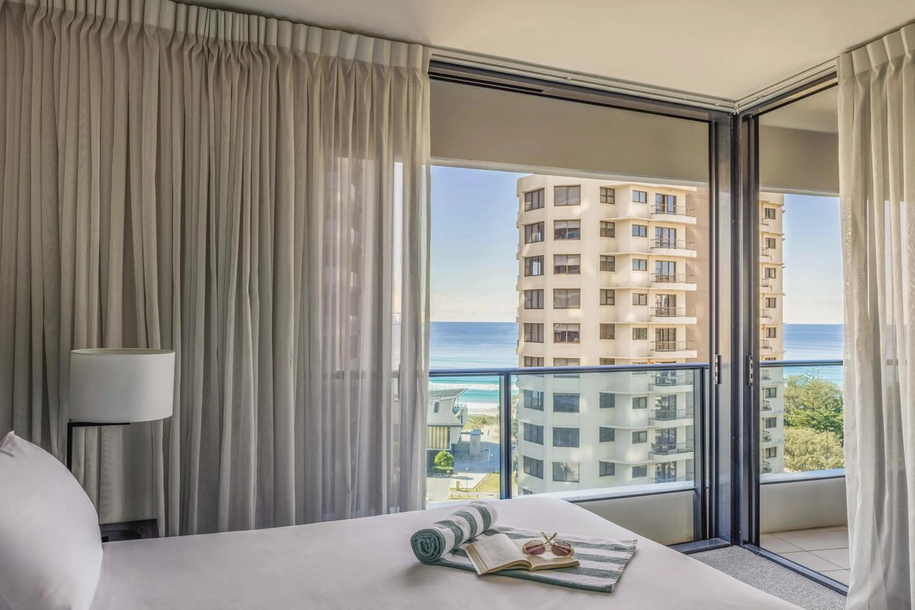 View (from property/room), Bed in Peppers Broadbeach