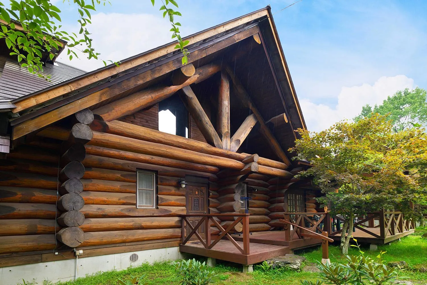 Property building in Rental Log UrubeVillage