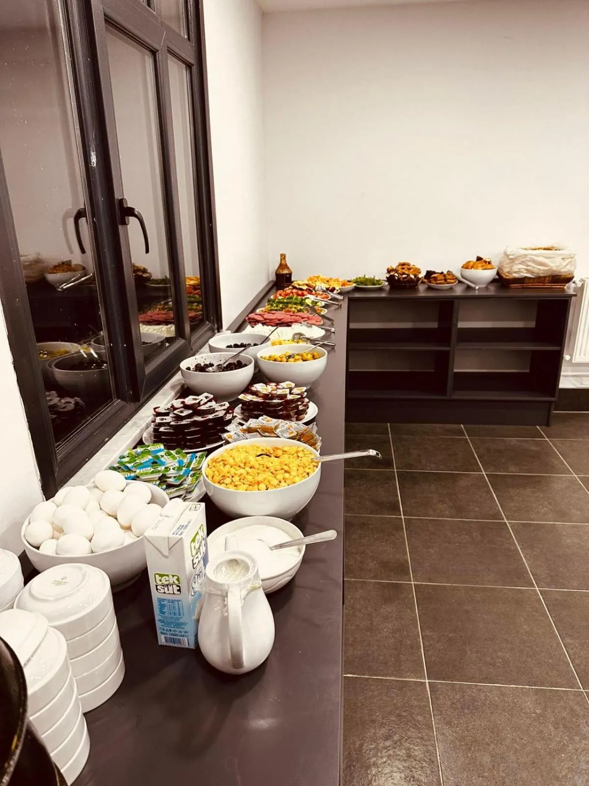 Buffet breakfast in Malkoç Hotel