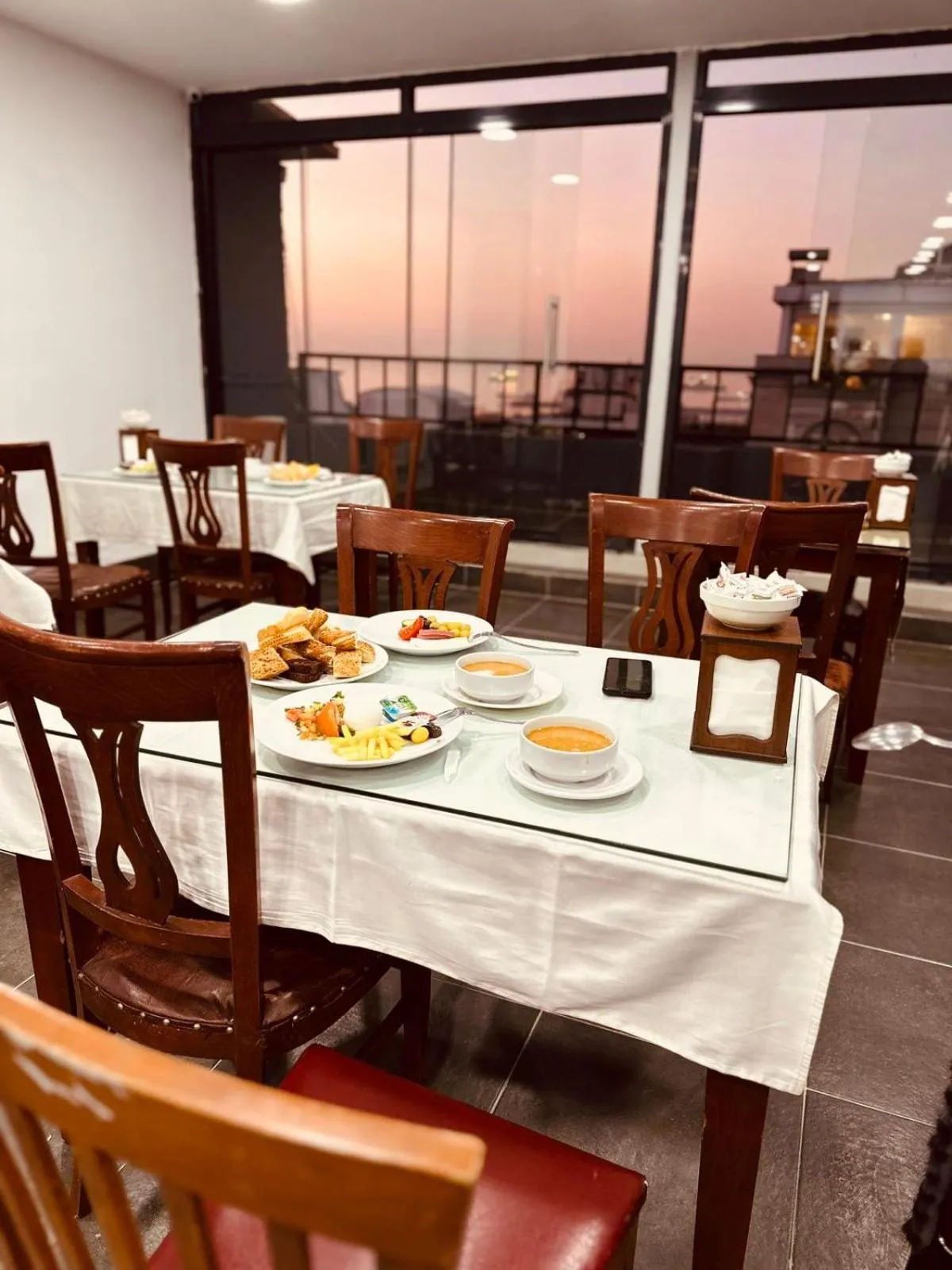 Restaurant/places to eat in Malkoç Hotel