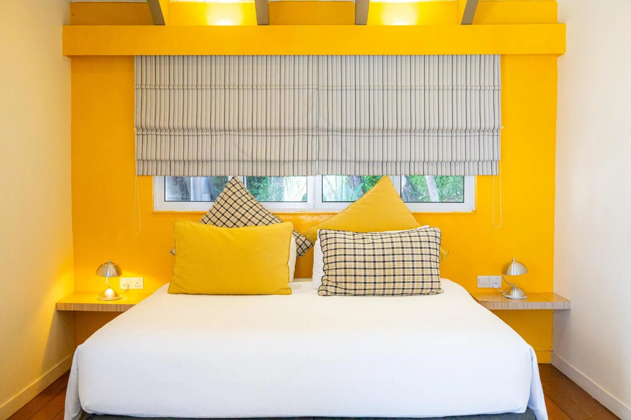 Bed in Sutera Sanctuary Lodges At Manukan Island