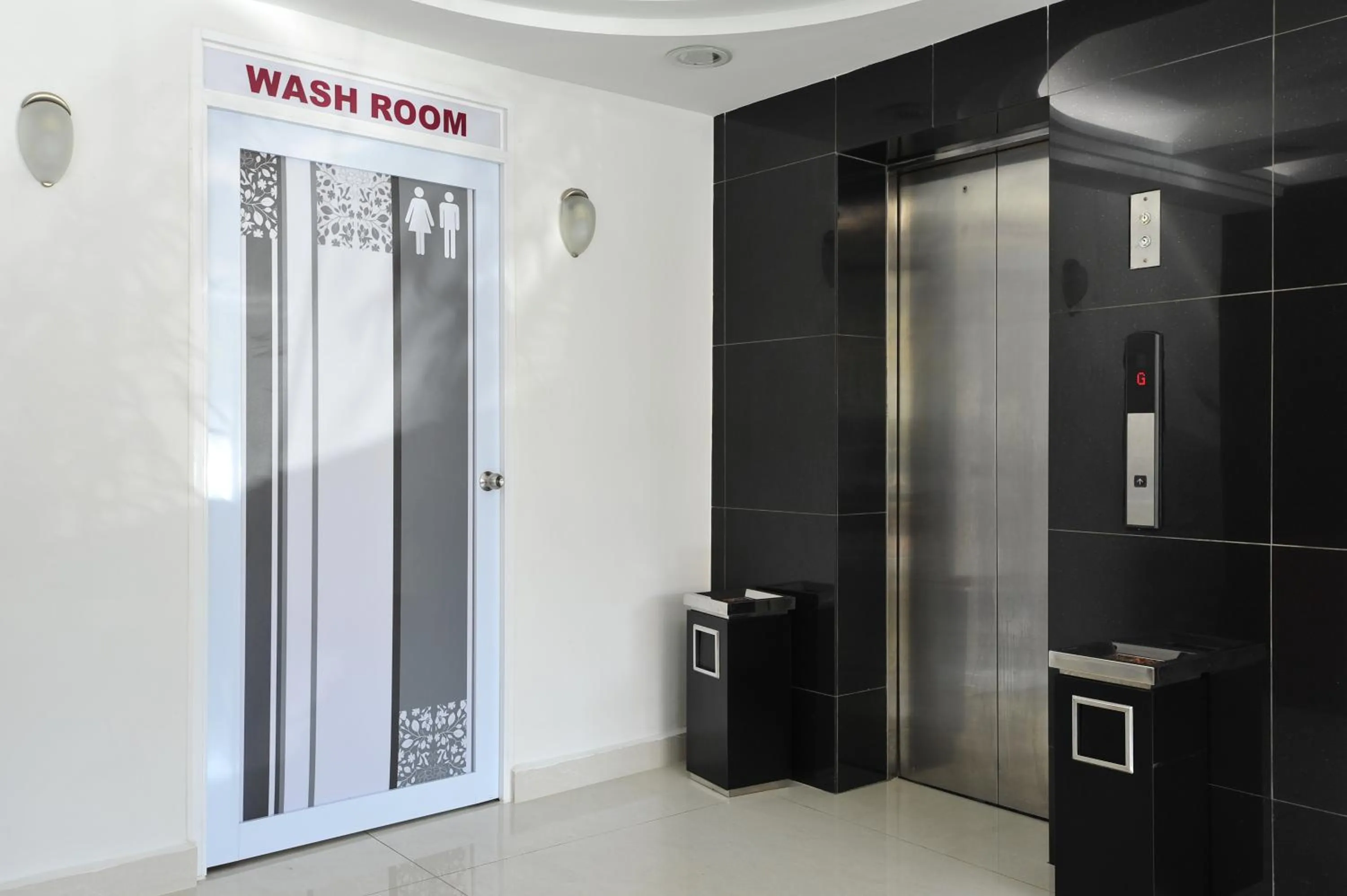 Lobby or reception in Hallmark Leisure Hotel