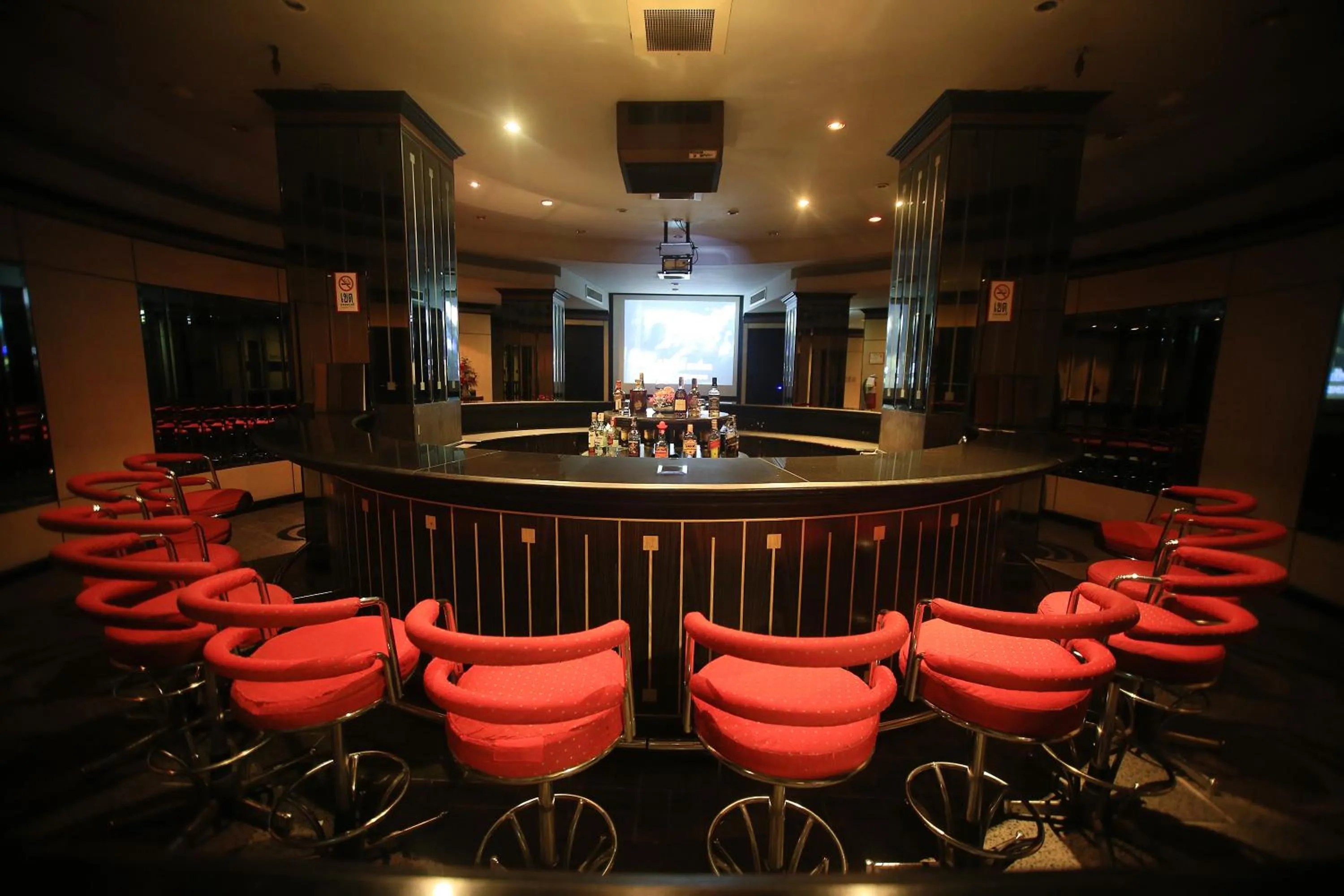 Karaoke in Wiang Inn Hotel