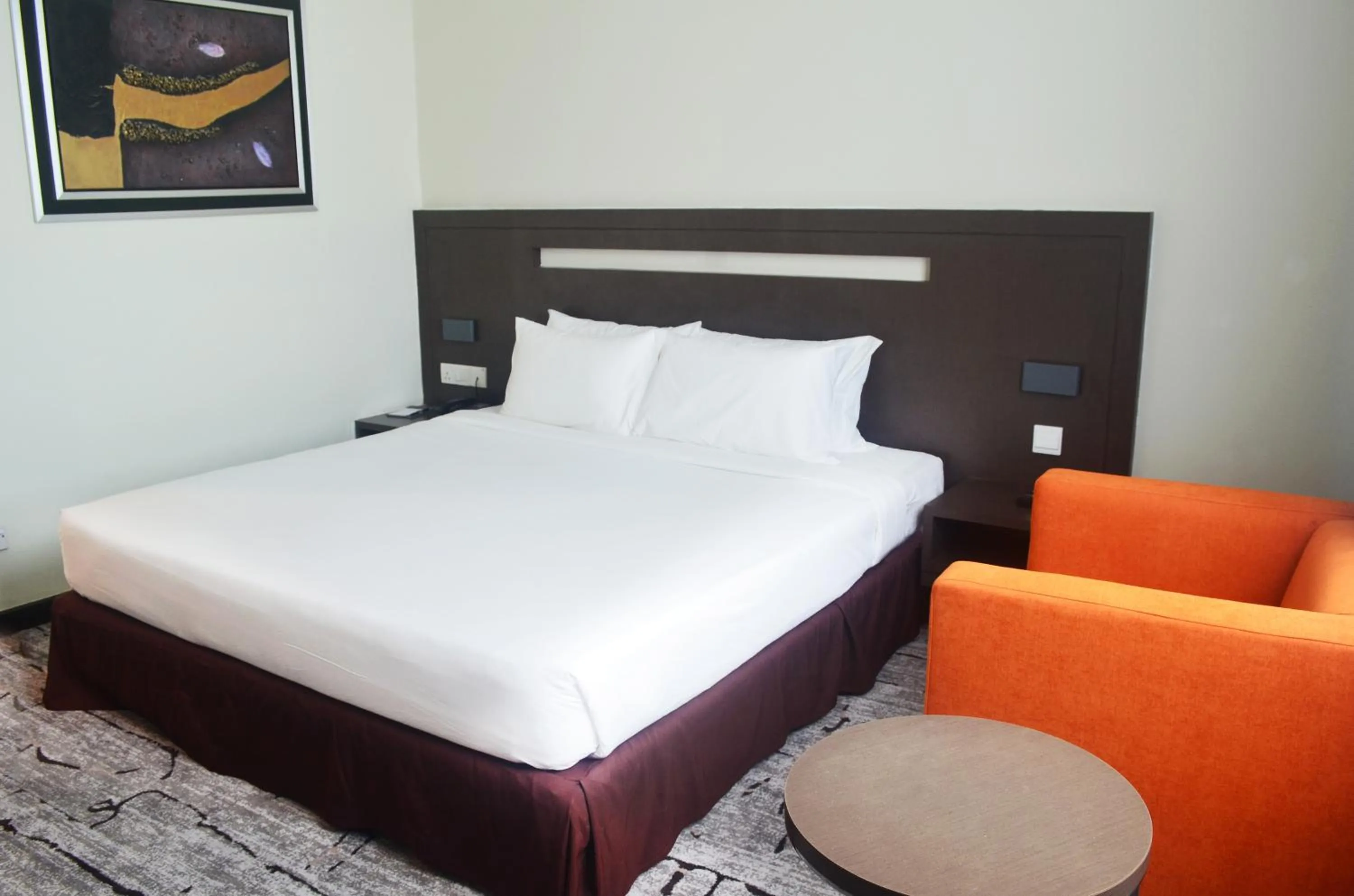 Photo of the whole room, Bed in Premiere Hotel - Complimentary Shuttle to Klang Wholesale Market