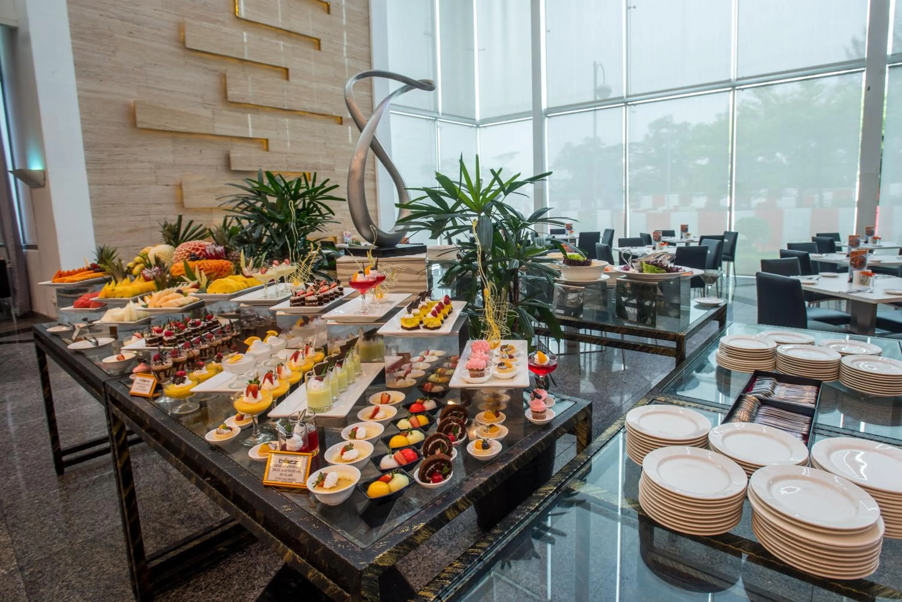 Restaurant/places to eat in Premiere Hotel - Complimentary Shuttle to Klang Wholesale Market