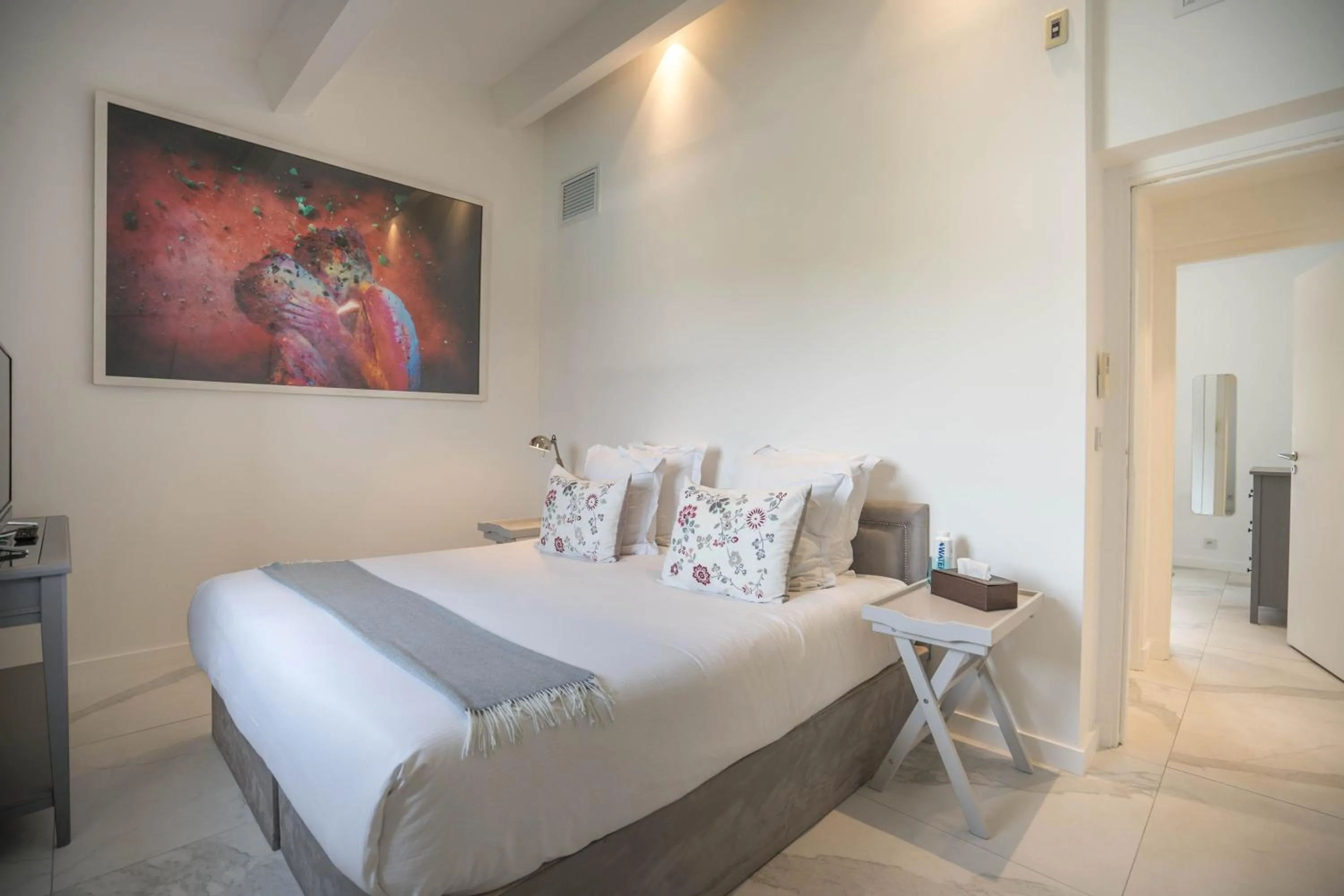 Bed in Hotel le Mandala